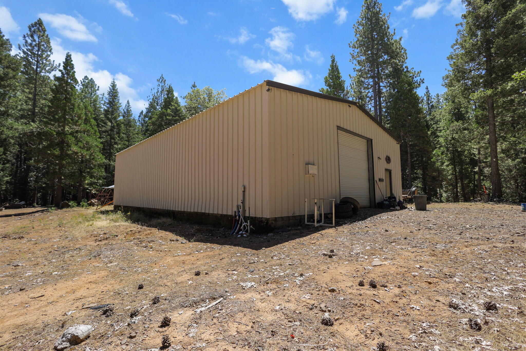 main property photo 51
