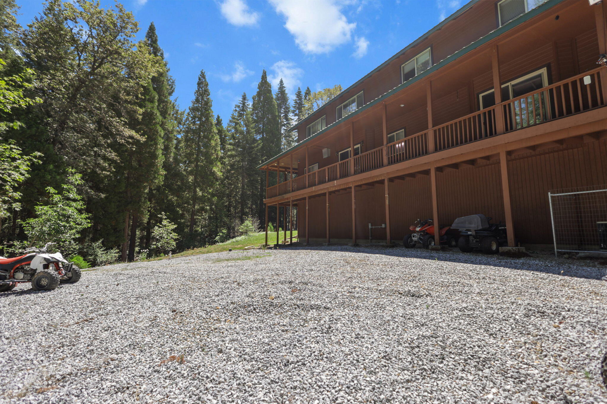 main property photo 76