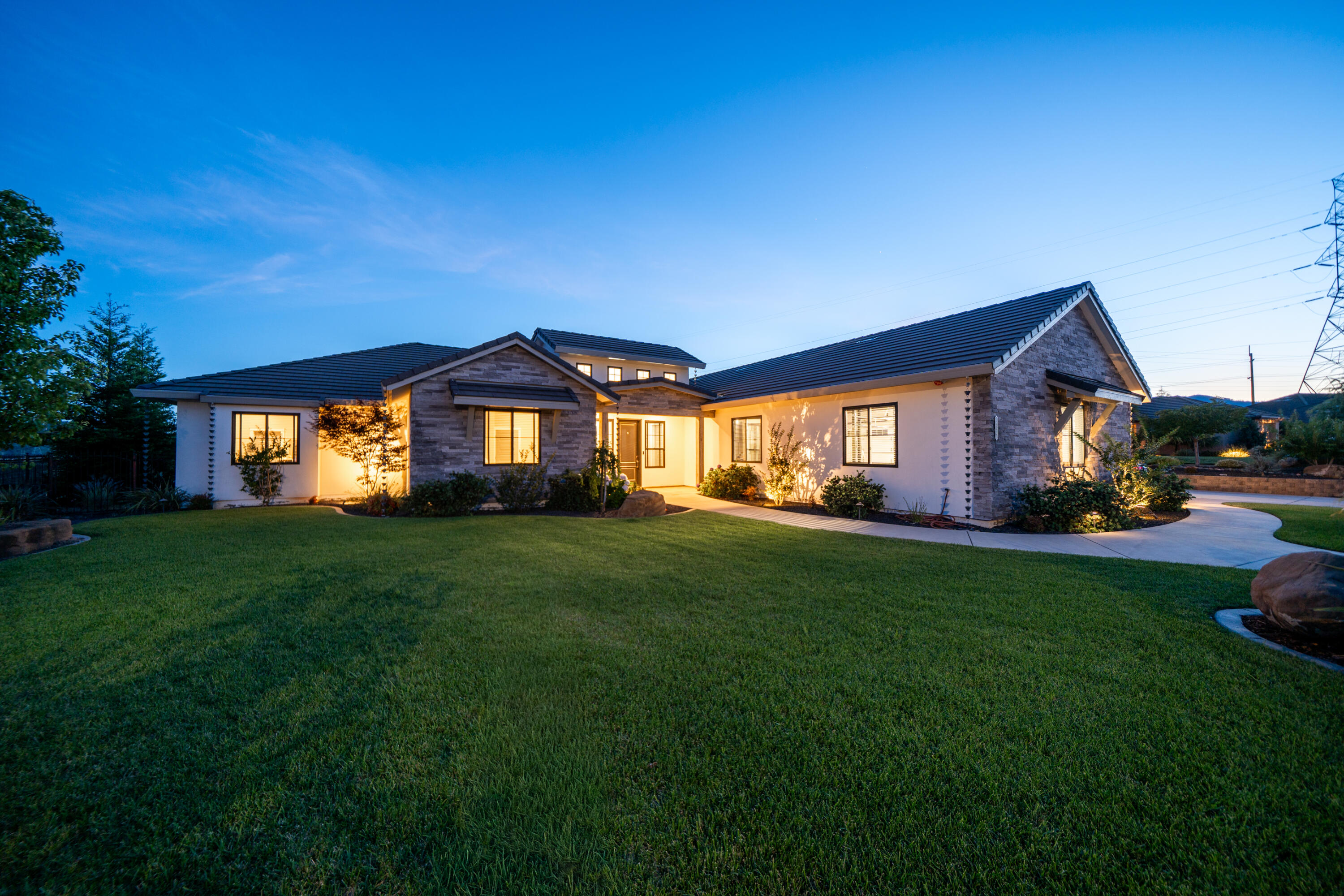 main property photo 62