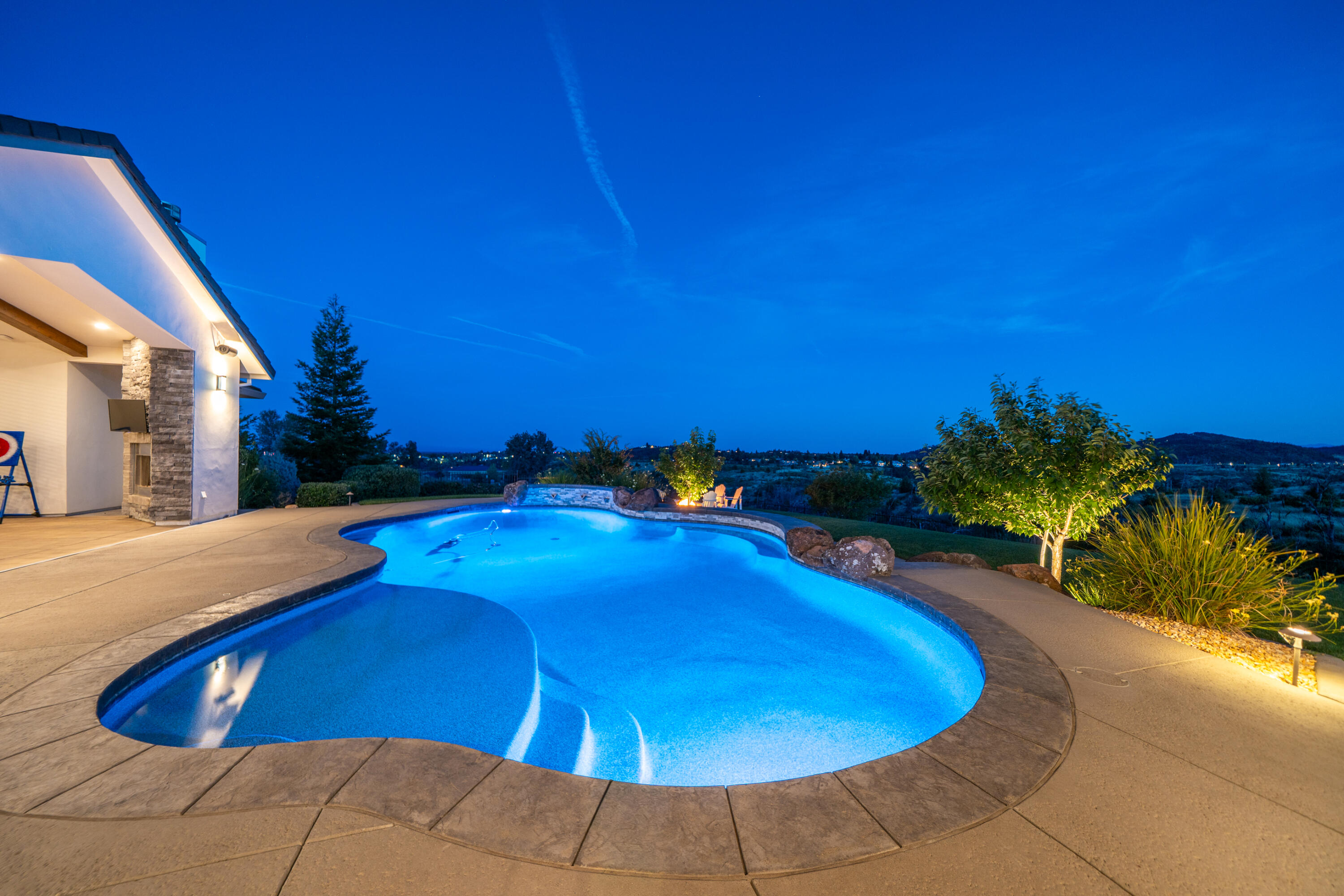 main property photo 65