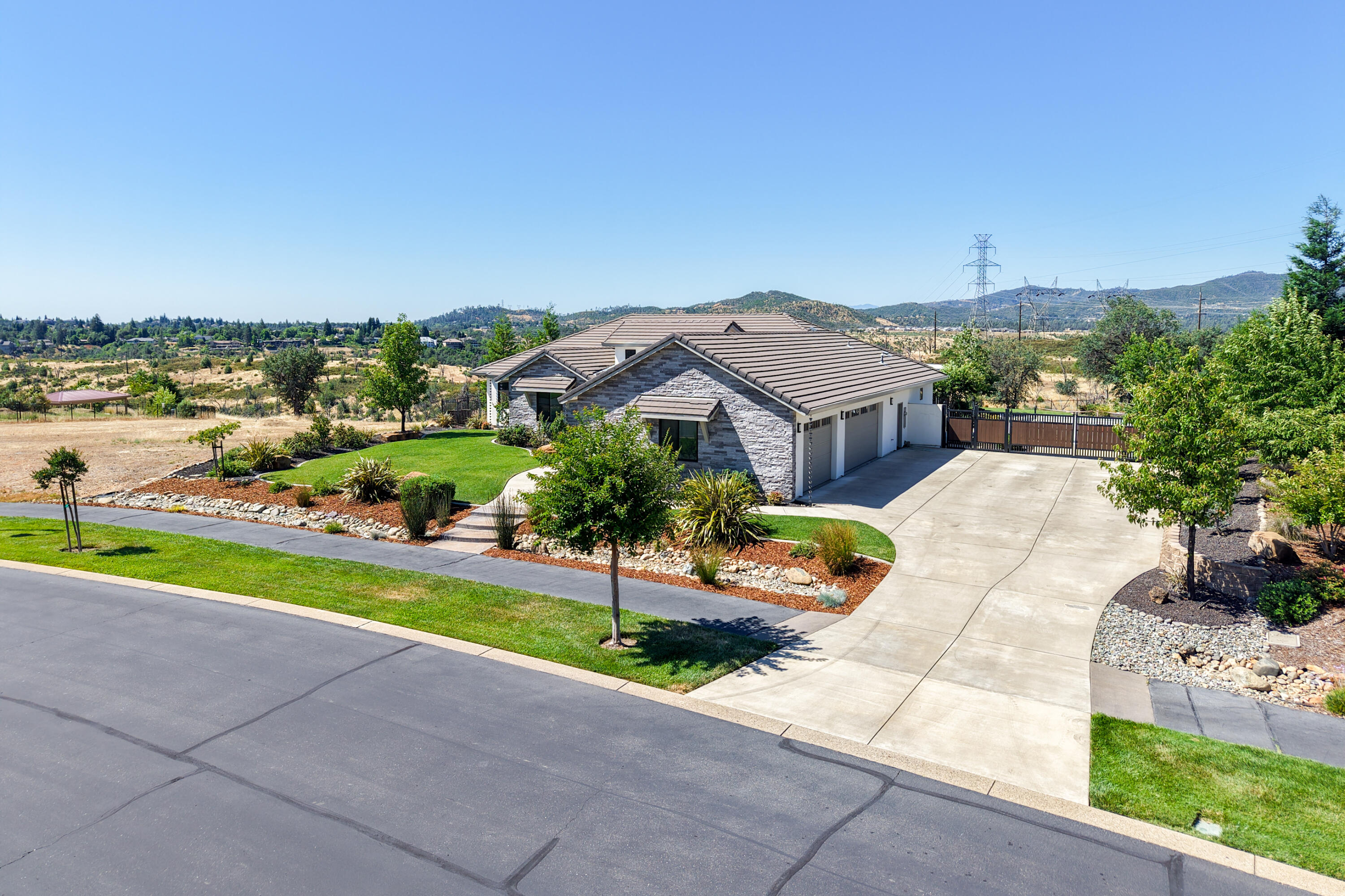 main property photo 69