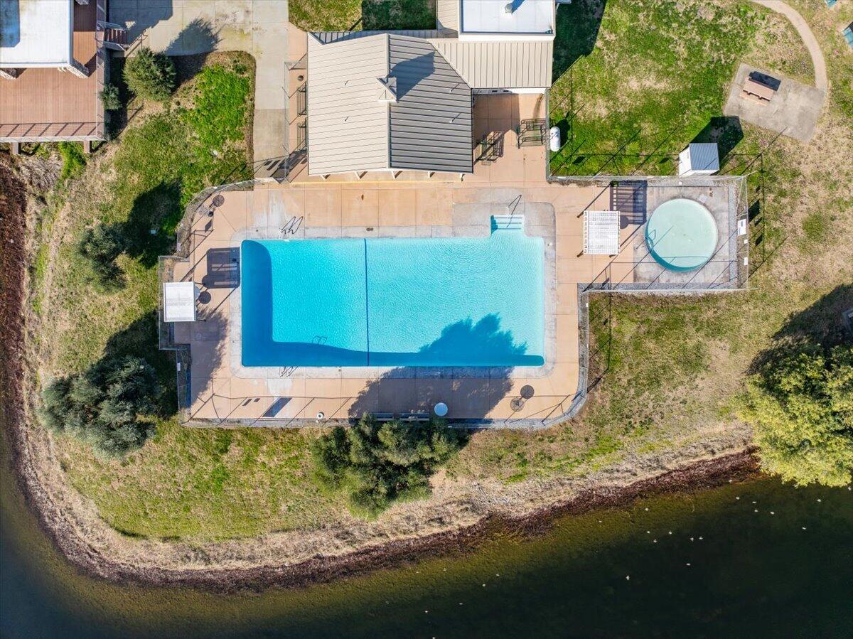 main property photo 58