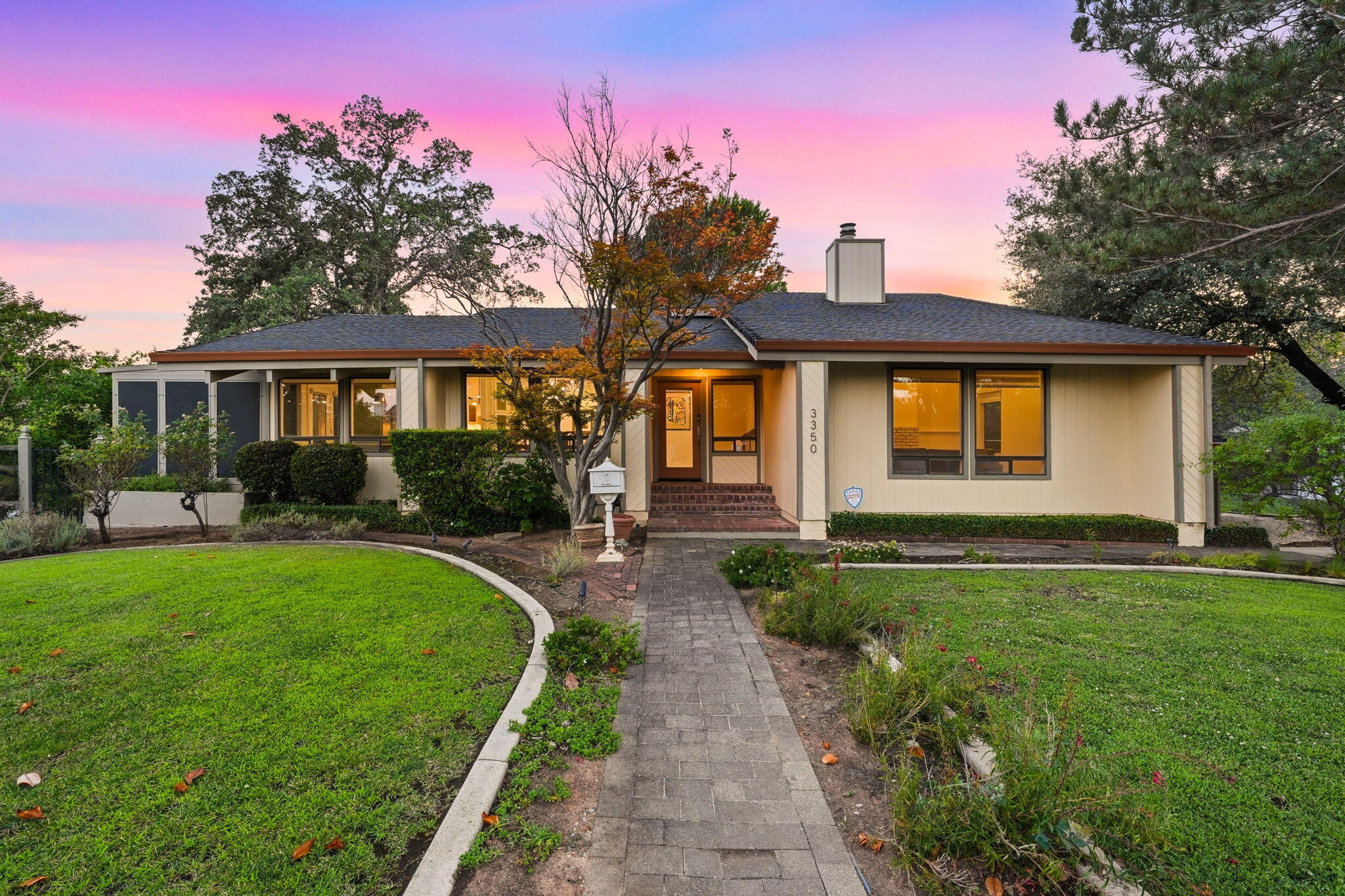 main property photo 45