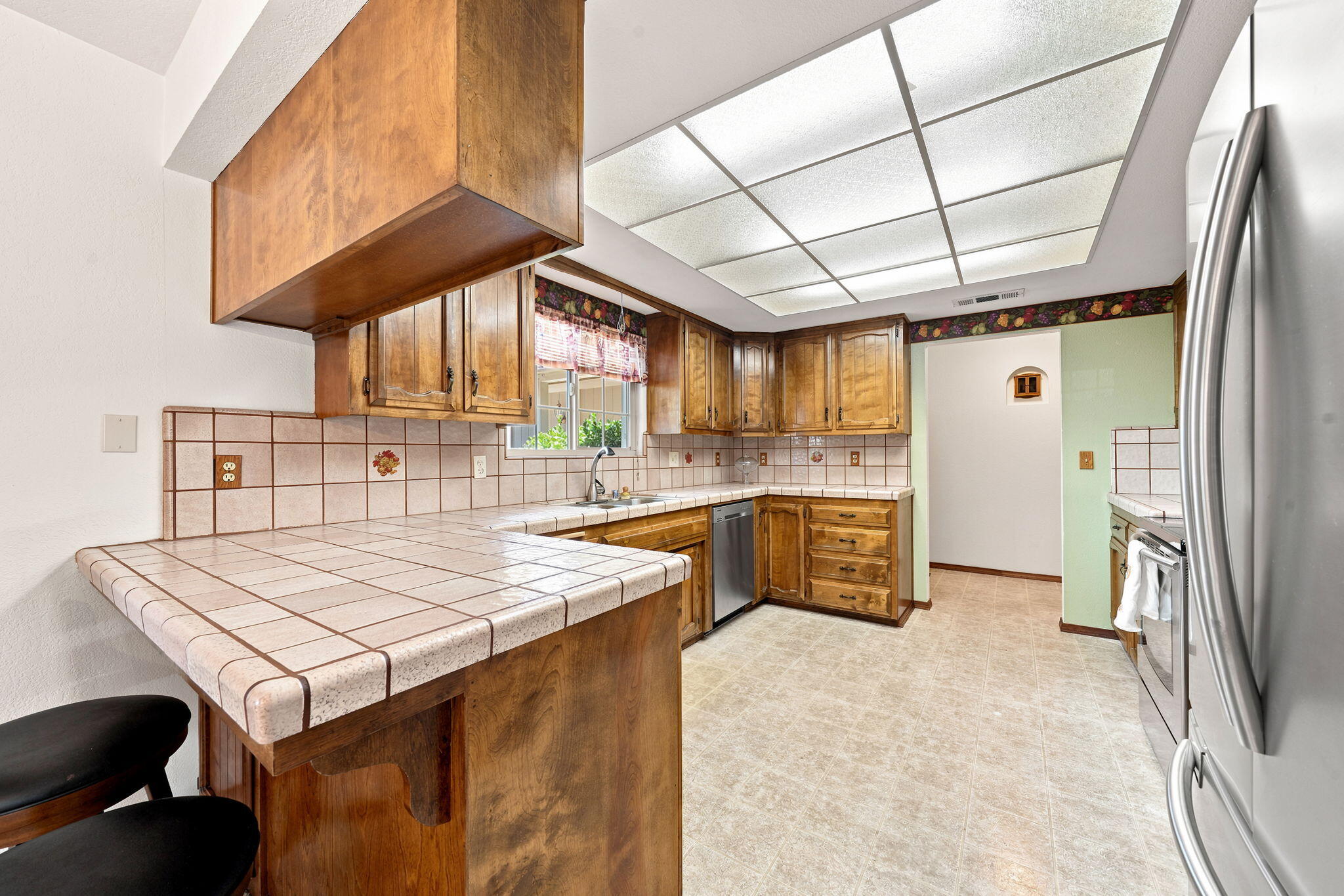 main property photo 16
