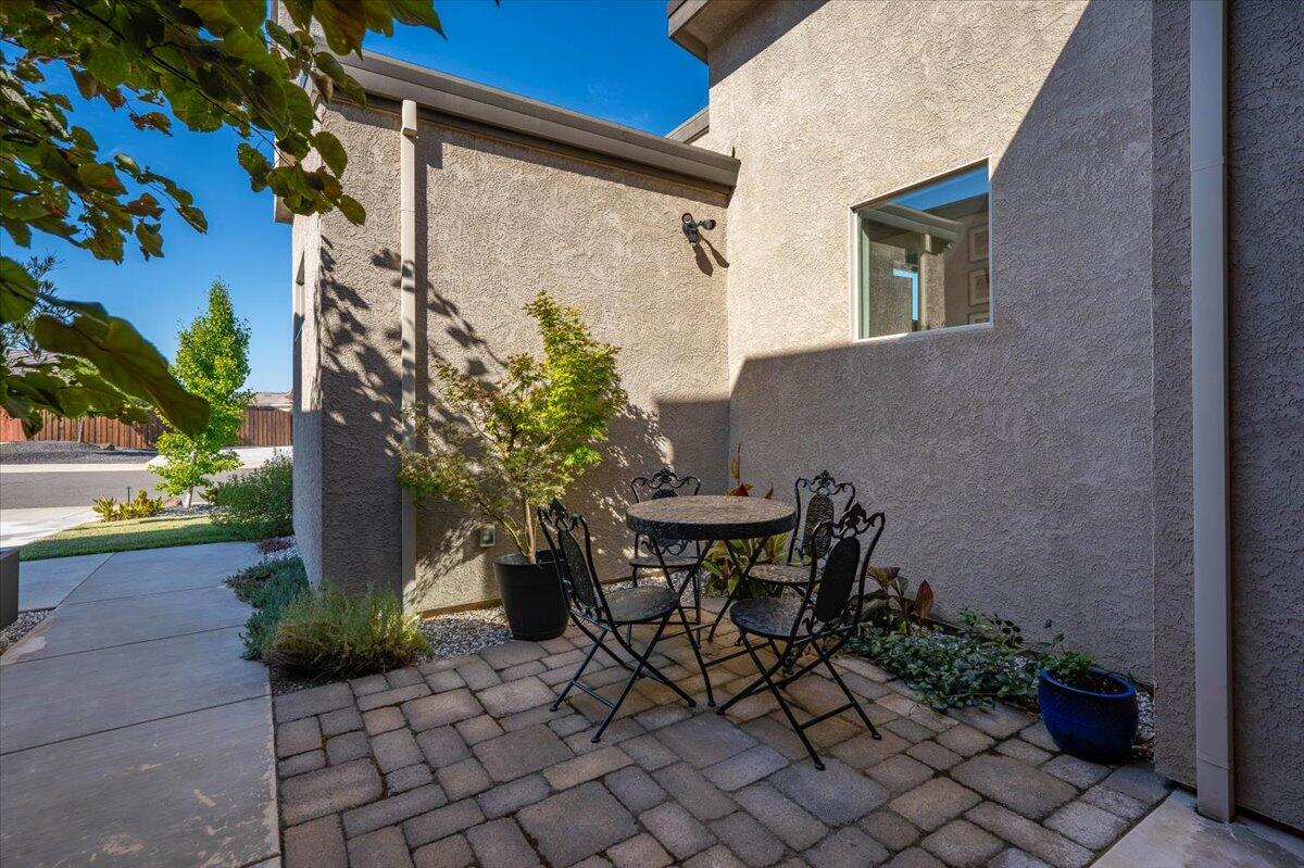 main property photo 82