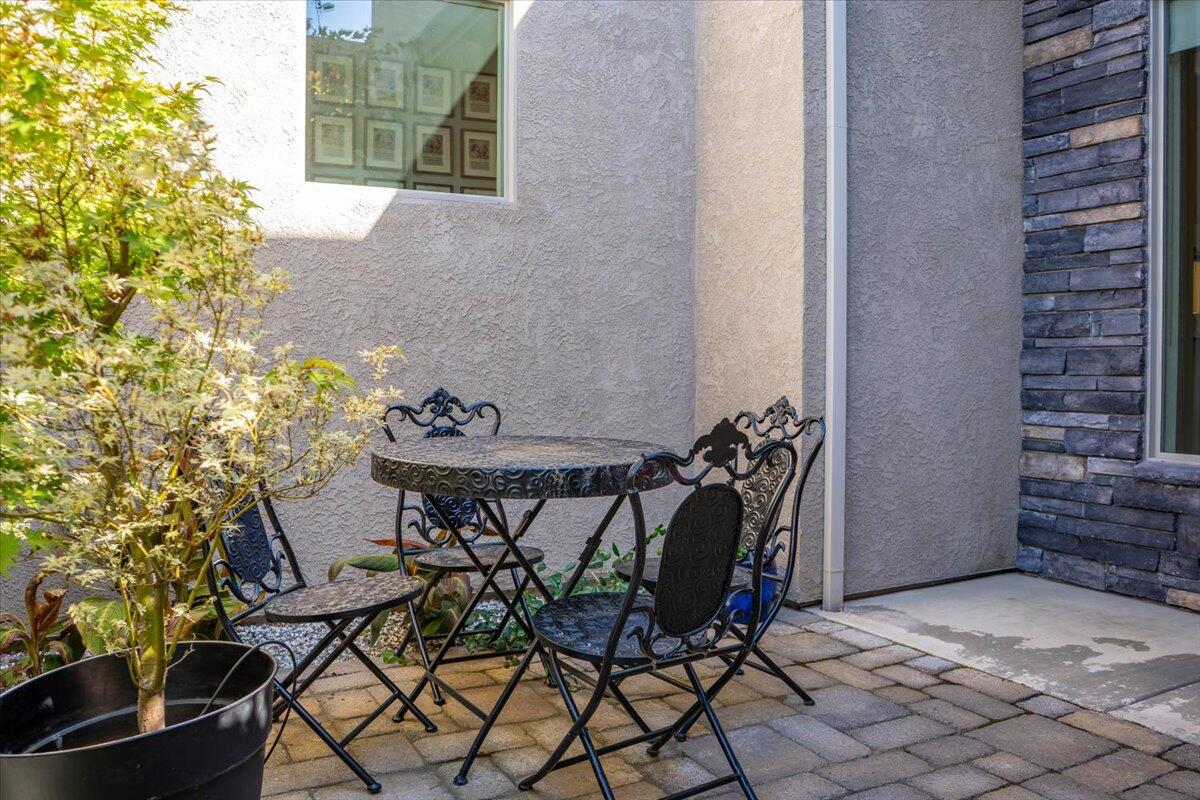 main property photo 86