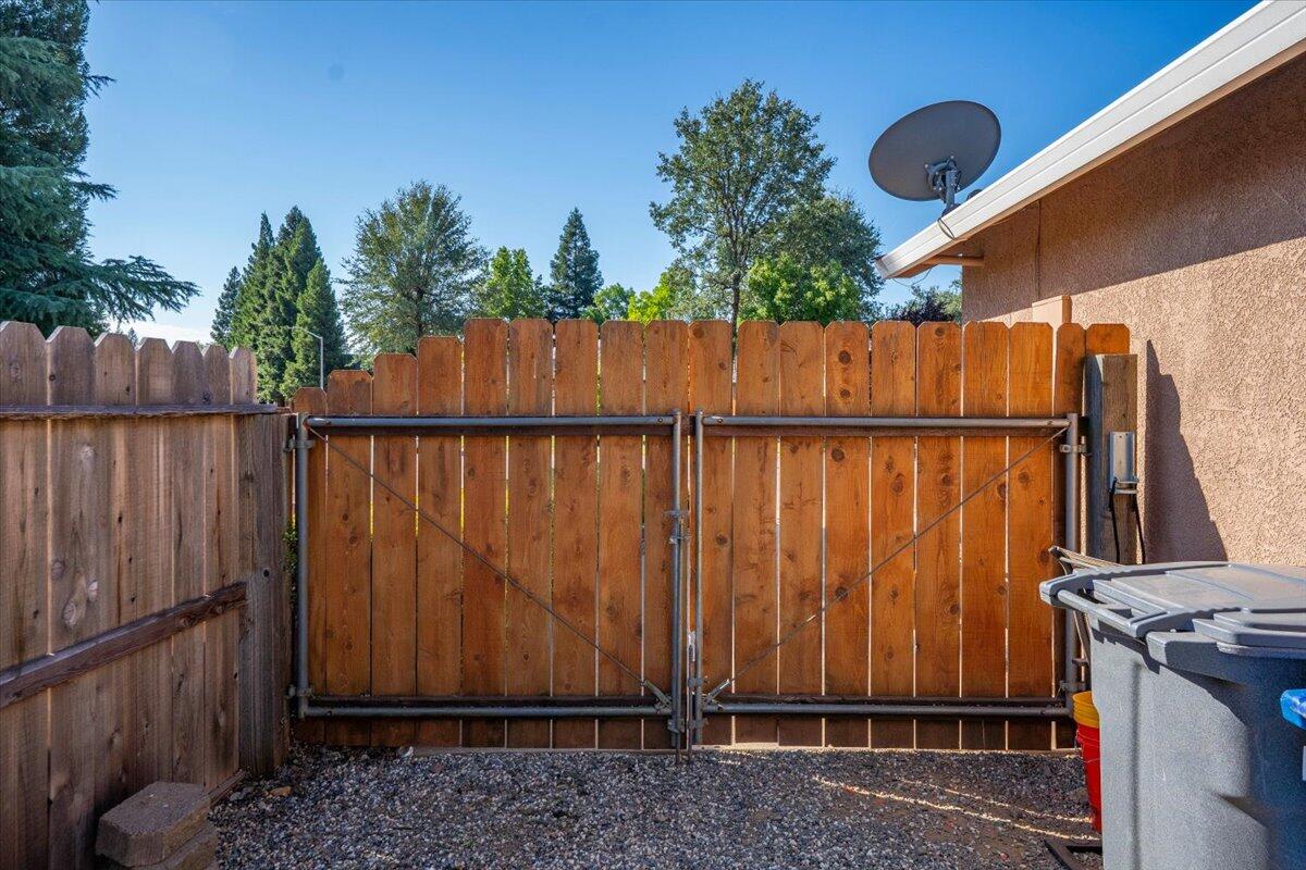 main property photo 64