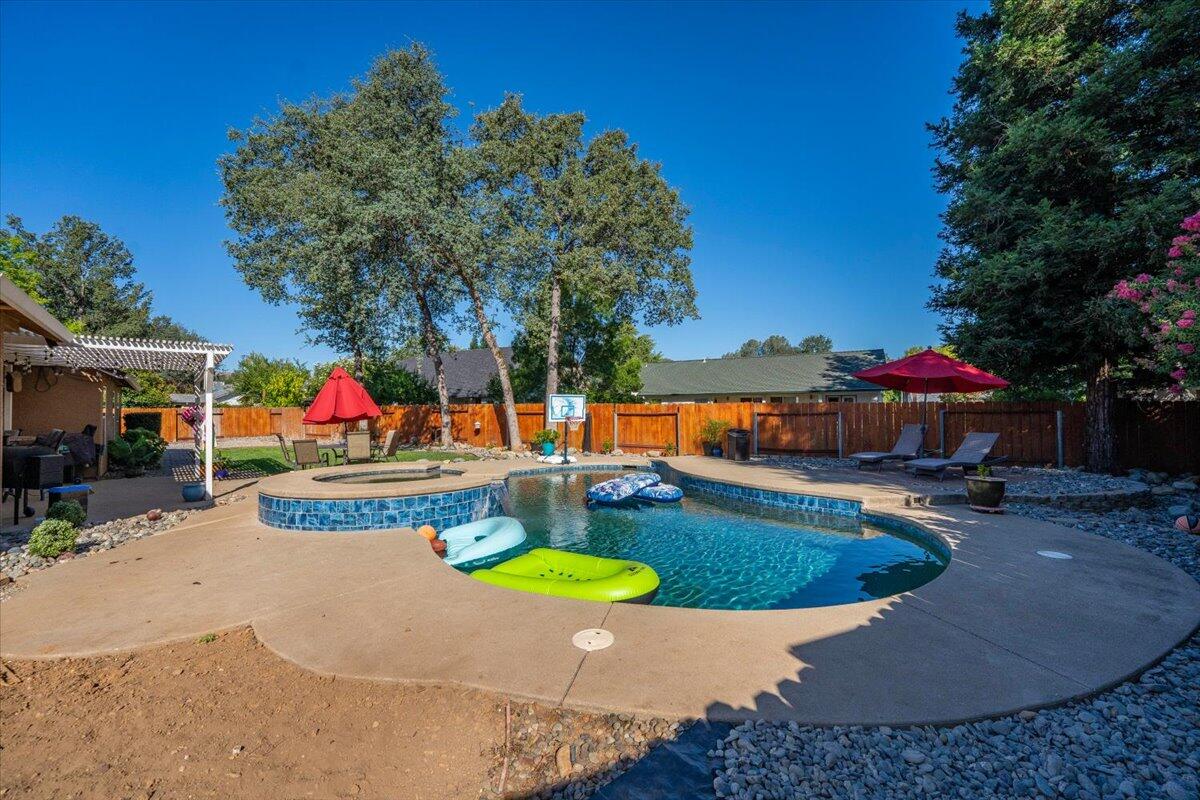 main property photo 65