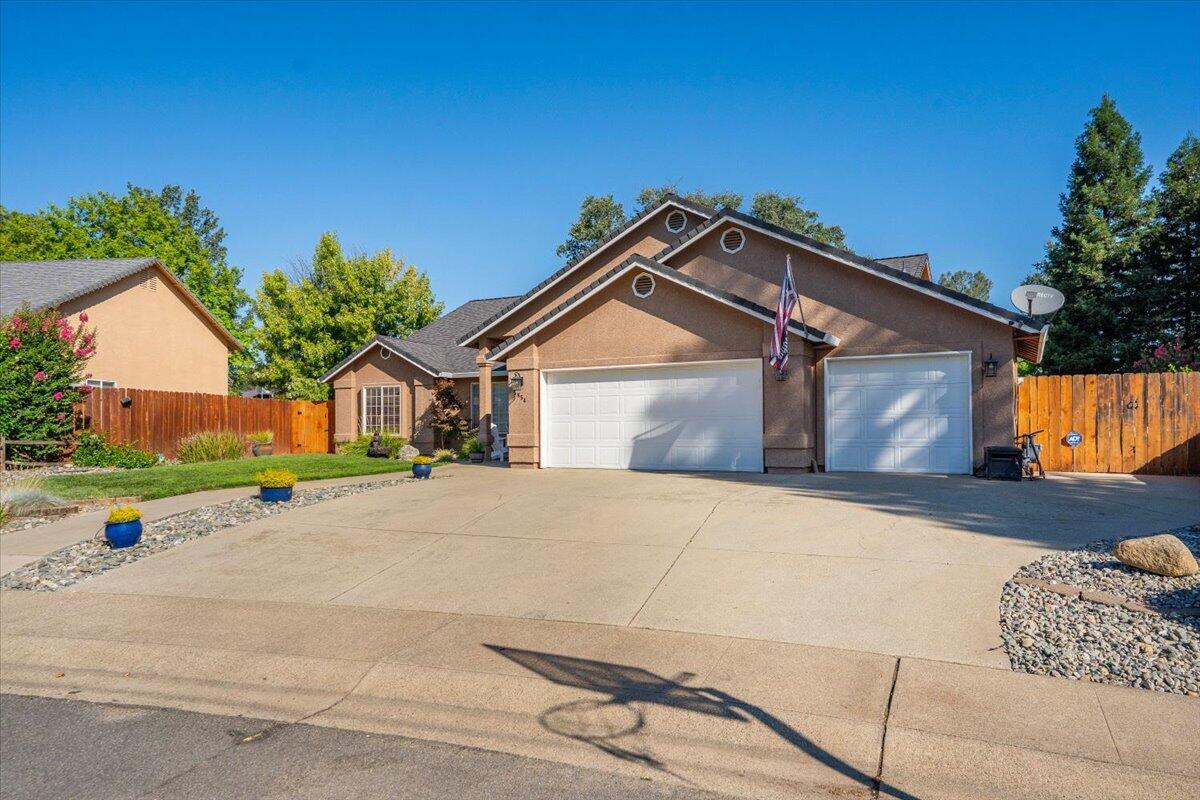 main property photo 74