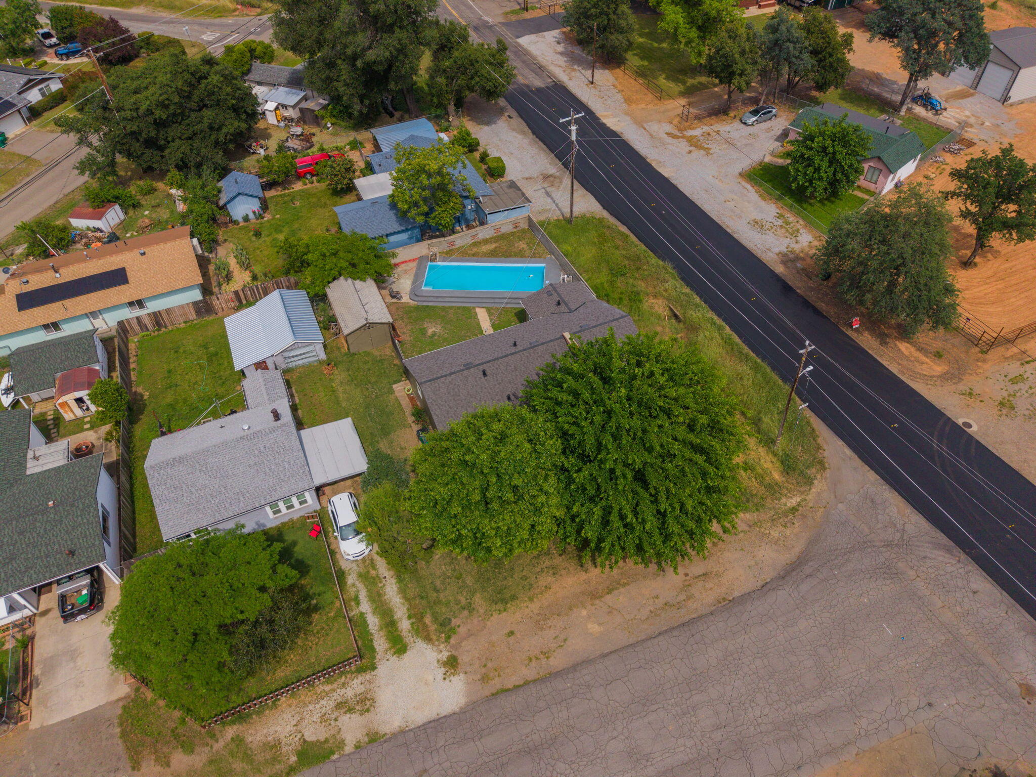 main property photo 43