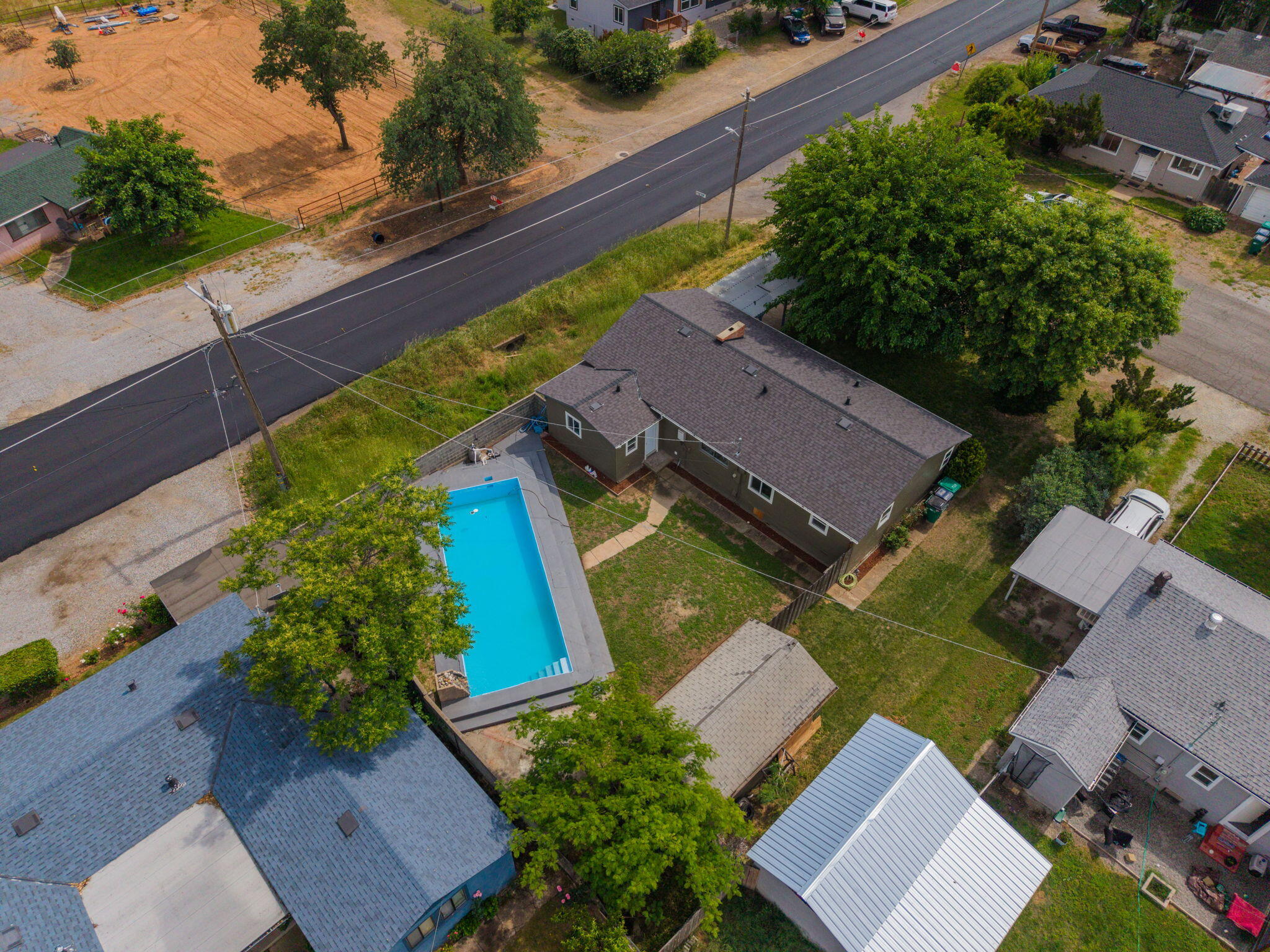 main property photo 47