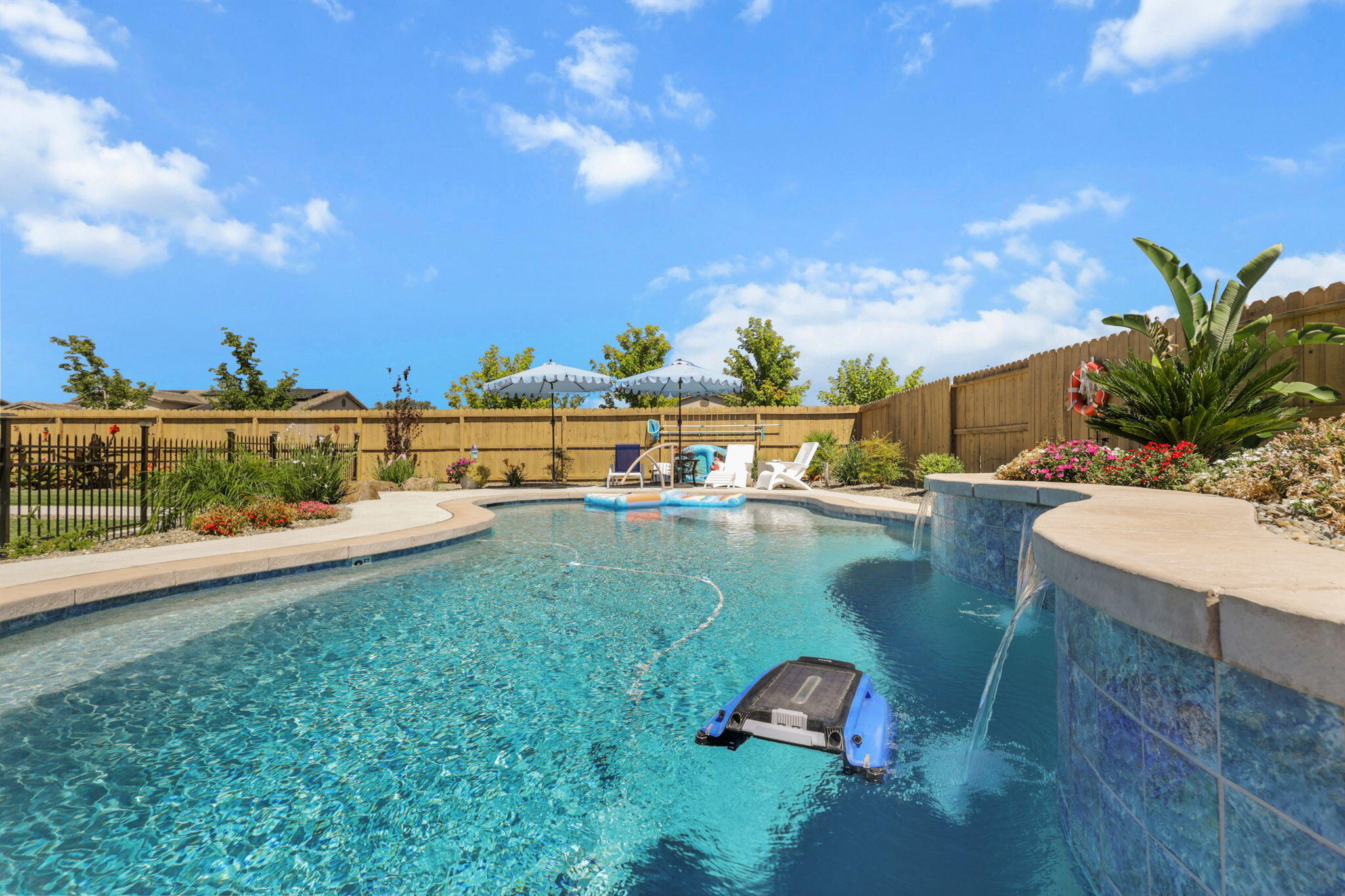 main property photo 56