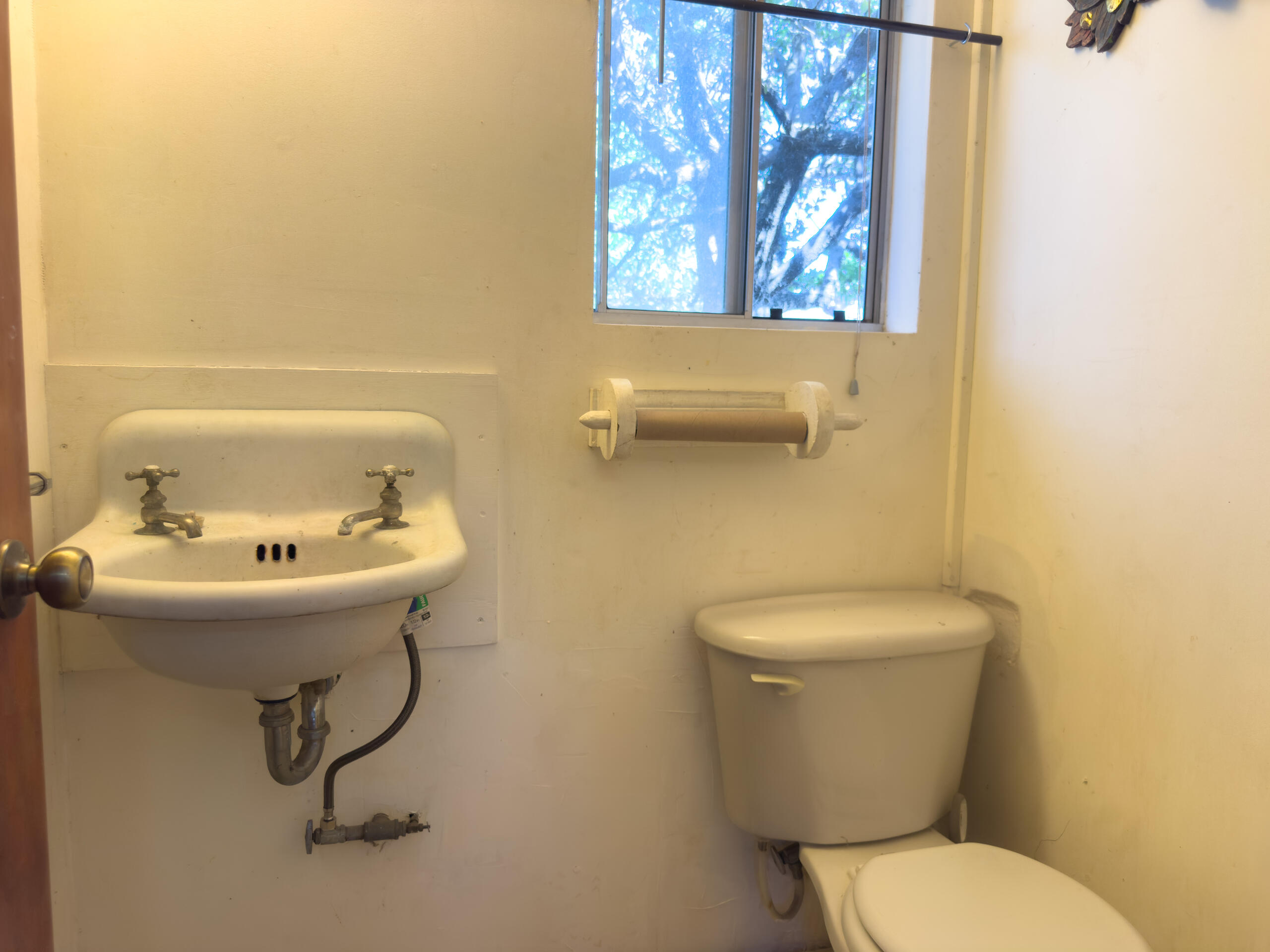 main property photo 51