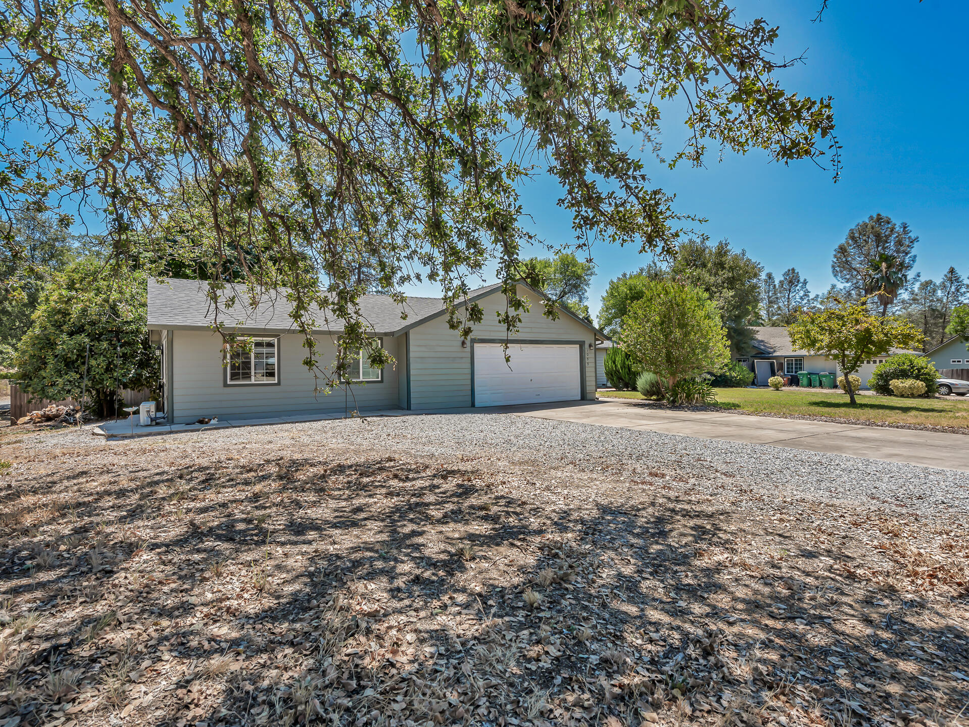 main property photo 60
