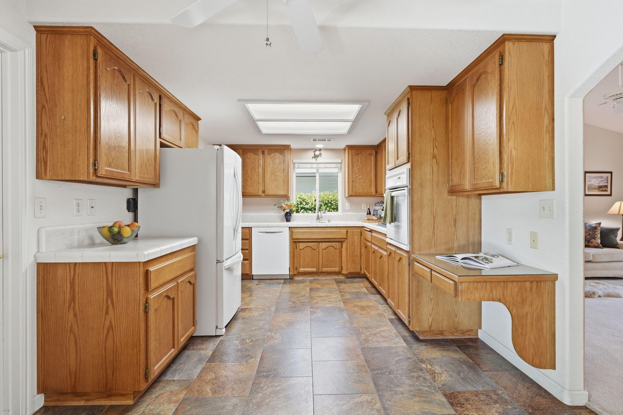 main property photo 7
