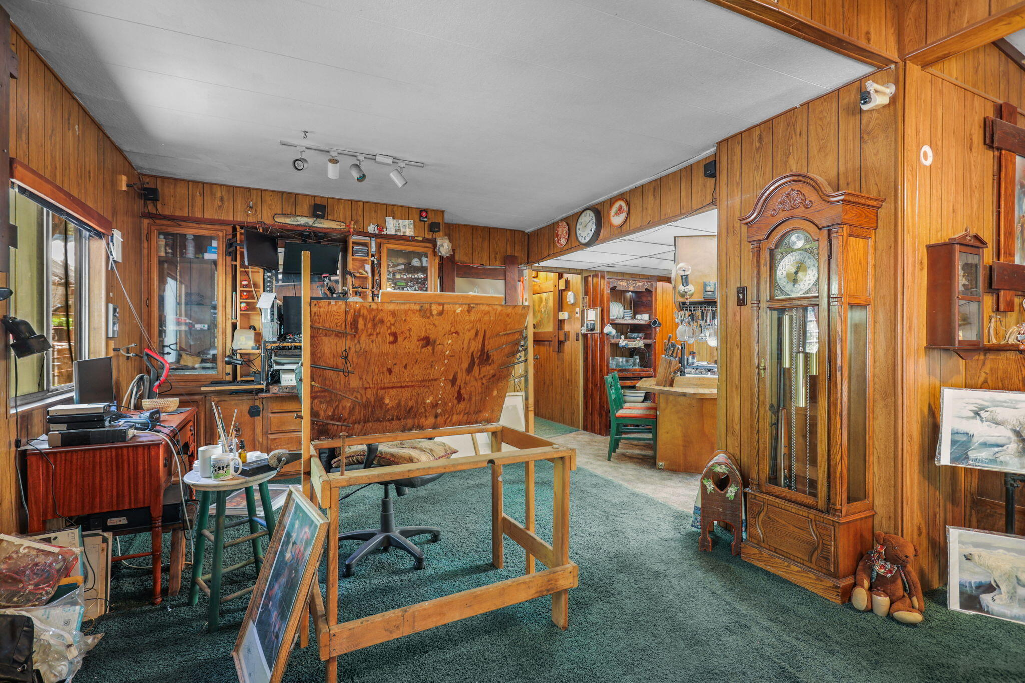 main property photo 29