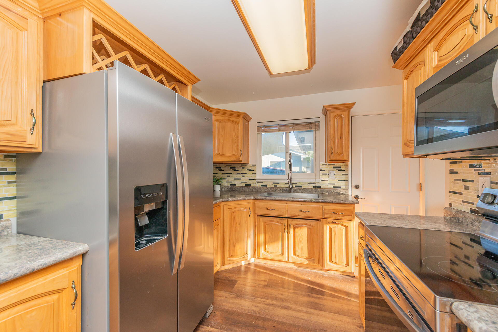 main property photo 24