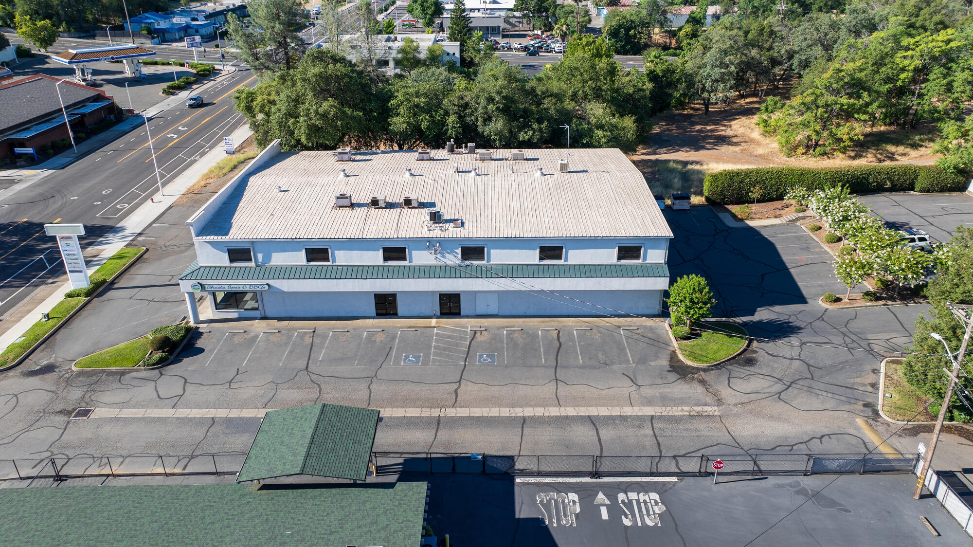 main property photo 17