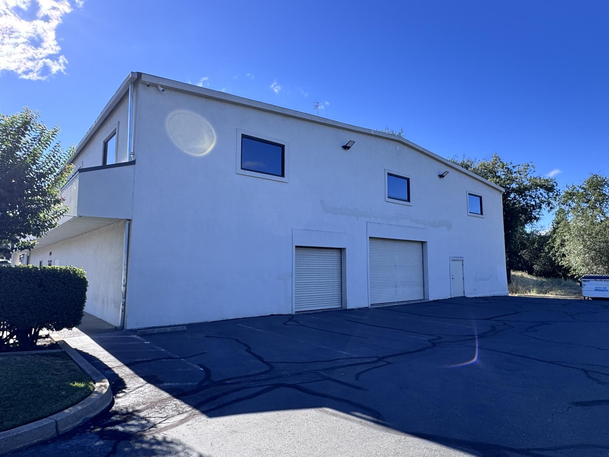 main property photo 19