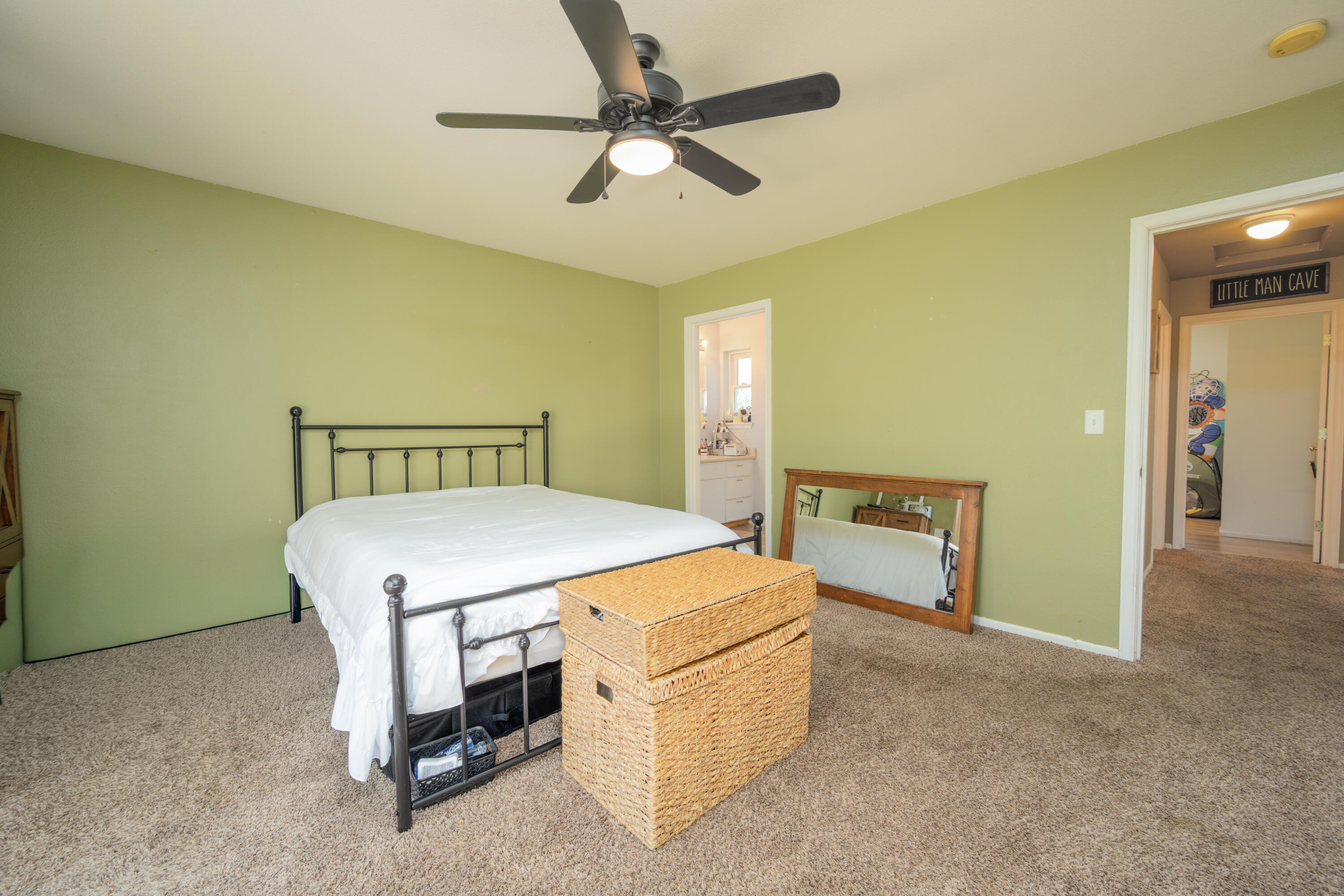main property photo 20