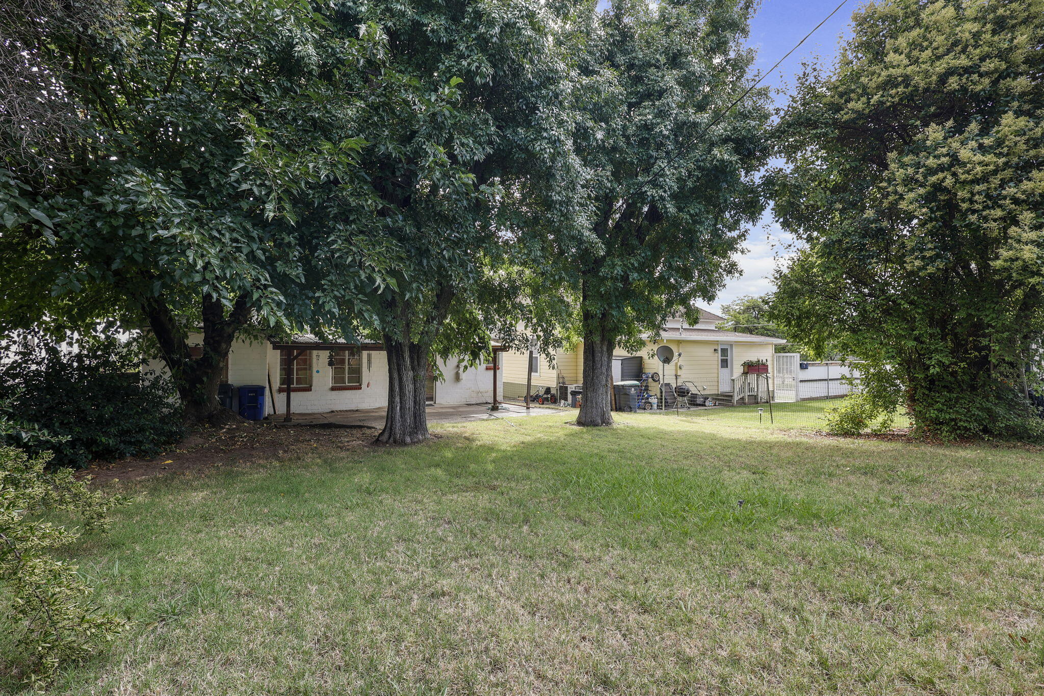 main property photo 48