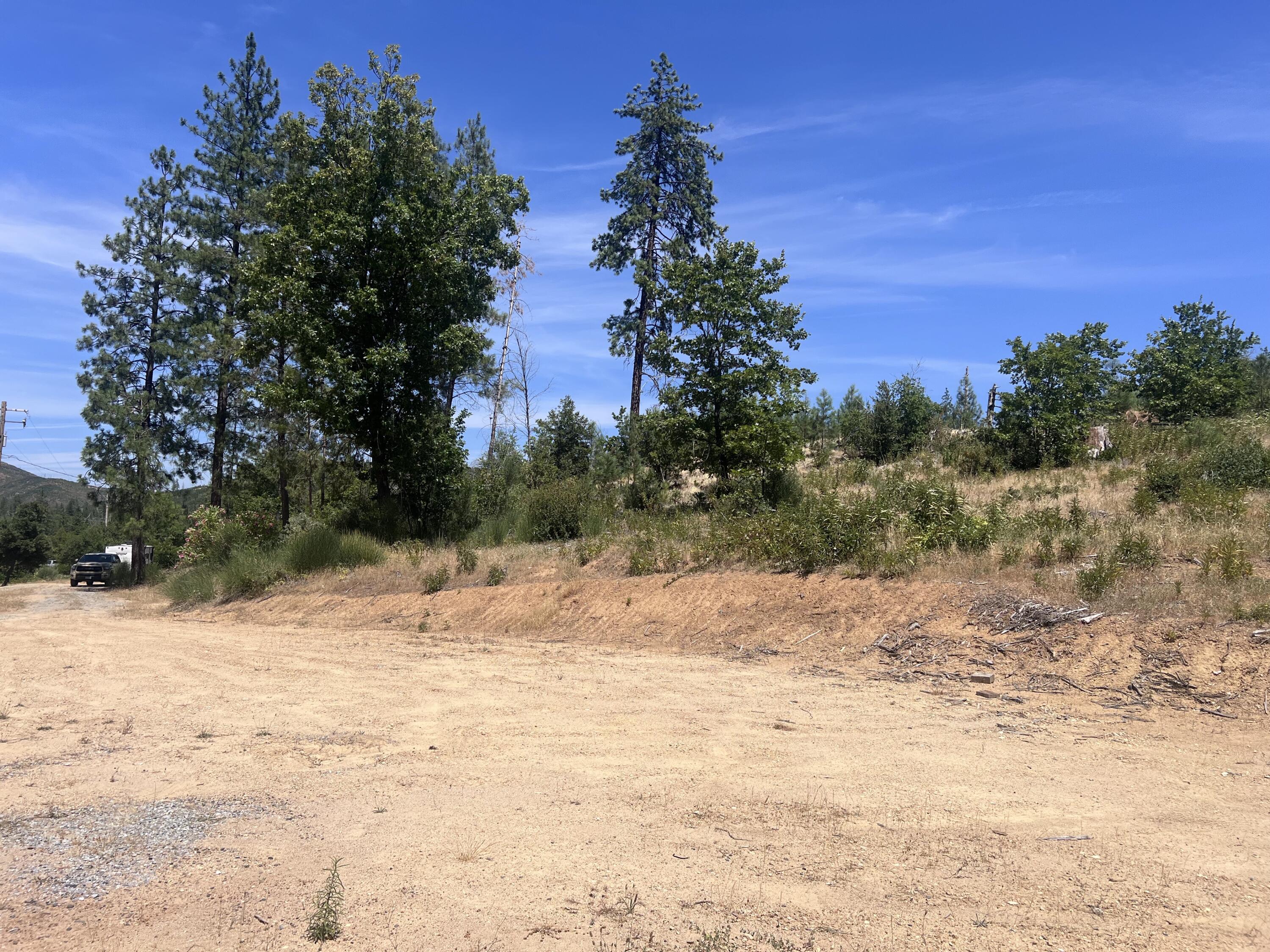 main property photo 11