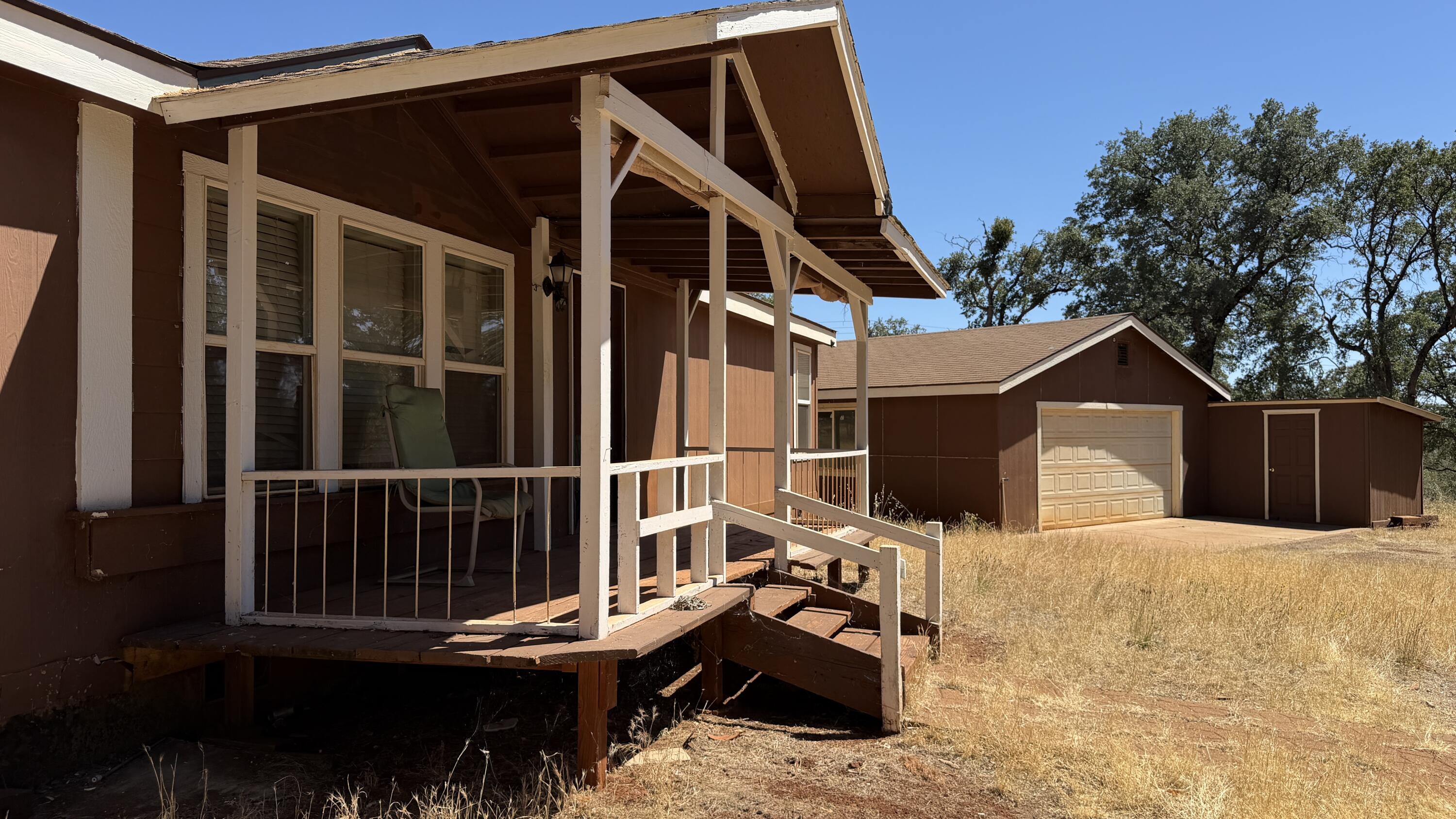main property photo 36