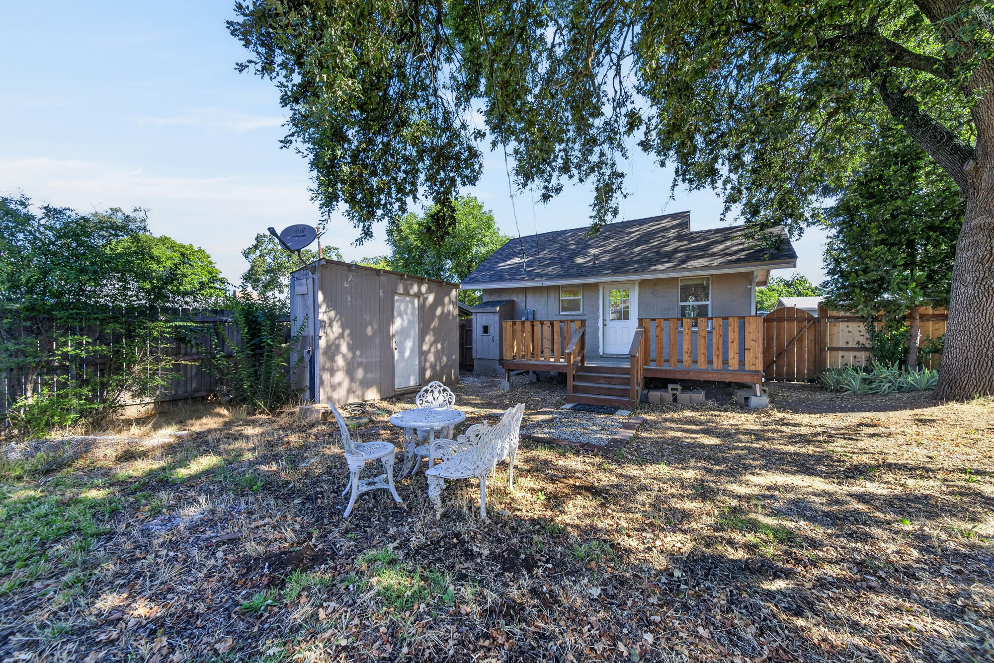 main property photo 19