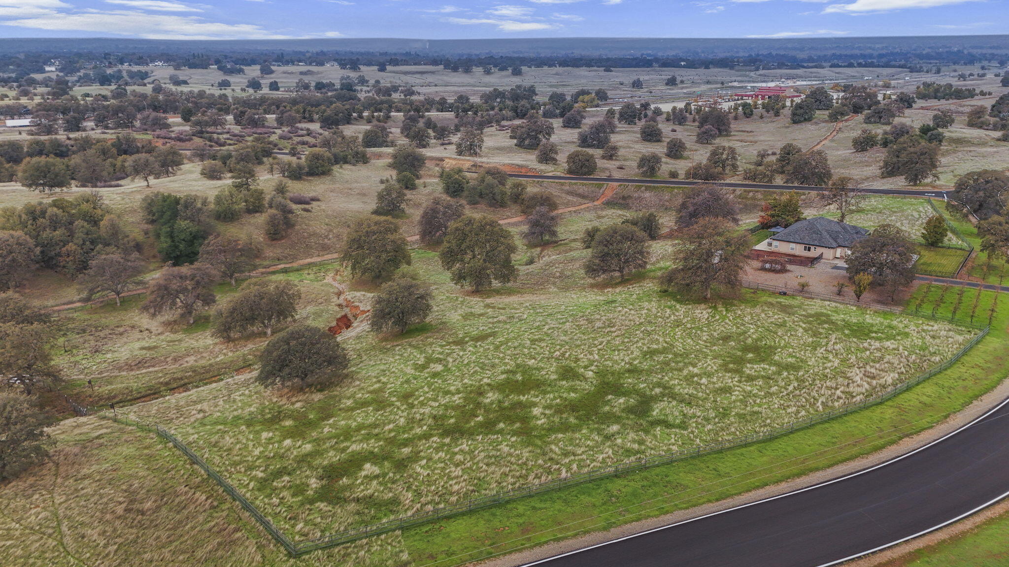 main property photo 57
