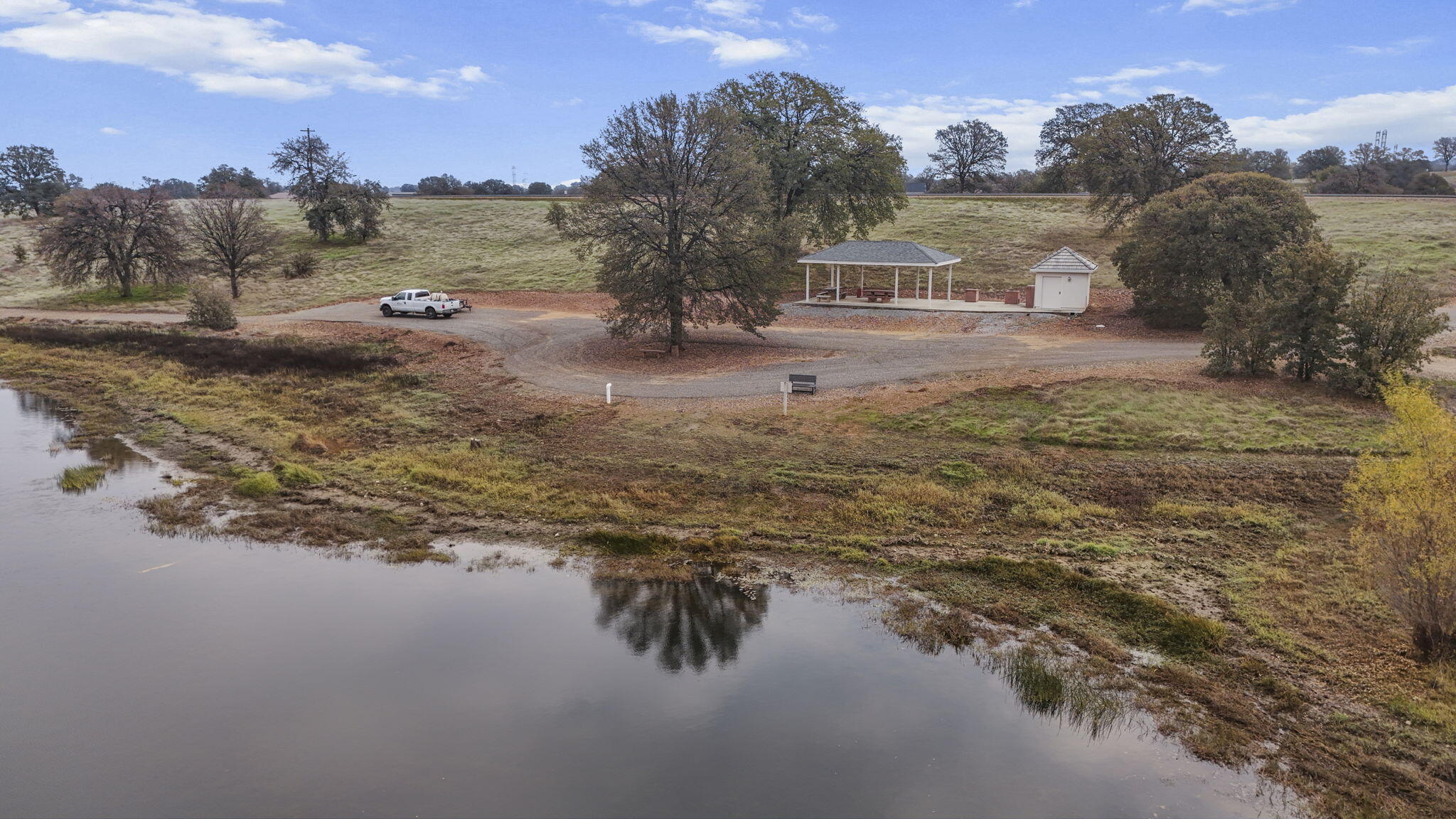 main property photo 60