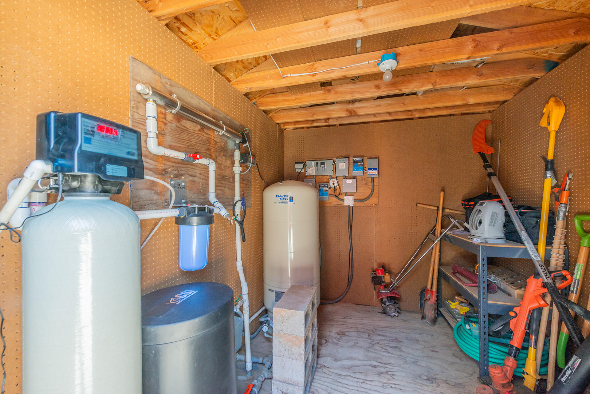 main property photo 109