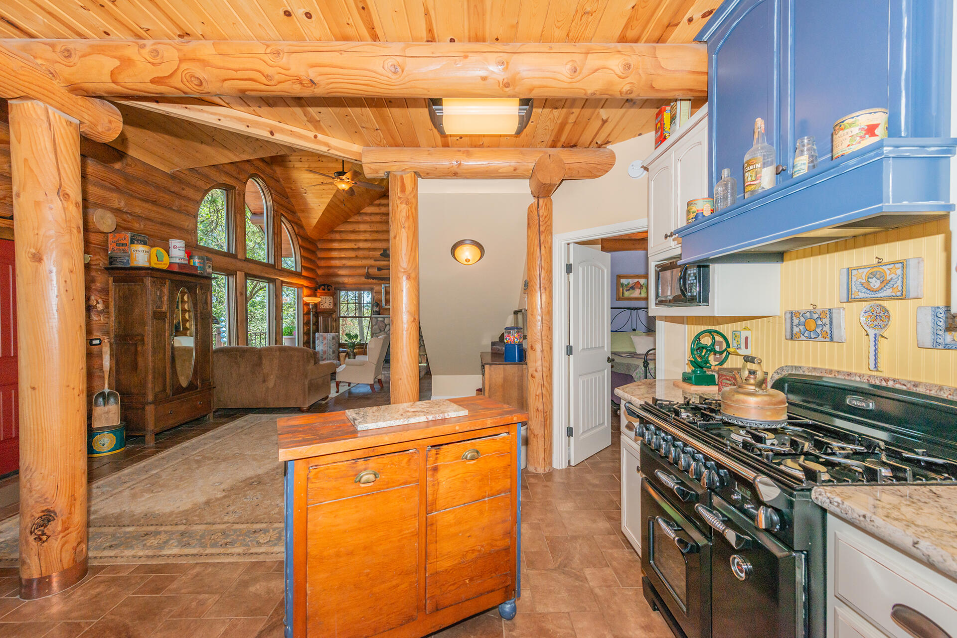 main property photo 43