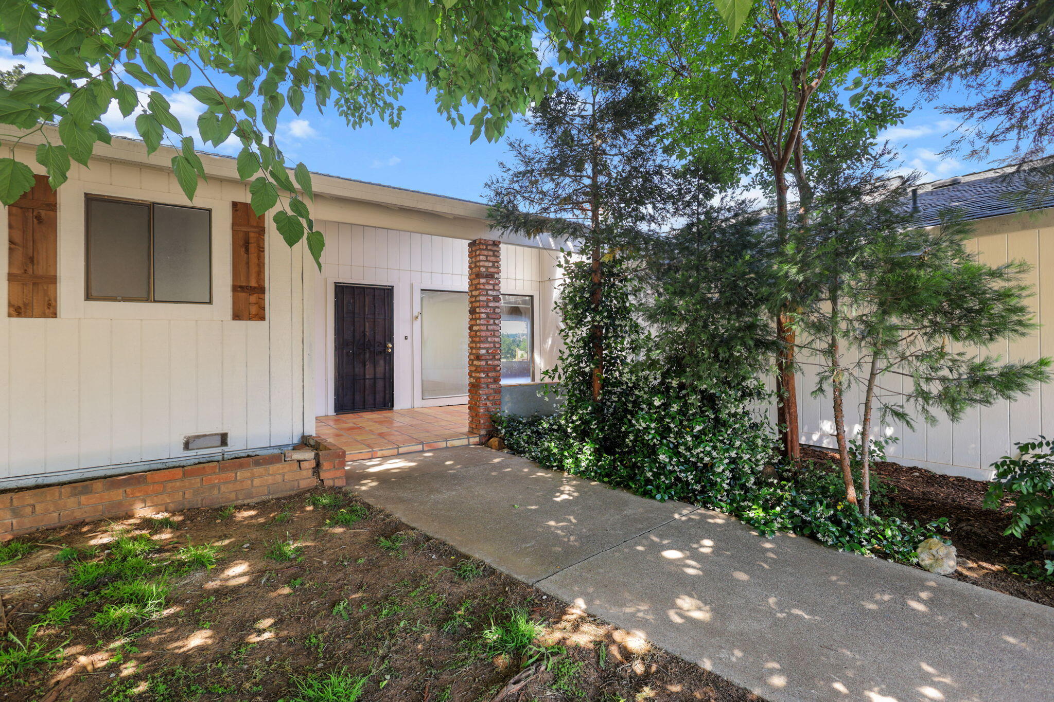 main property photo 62