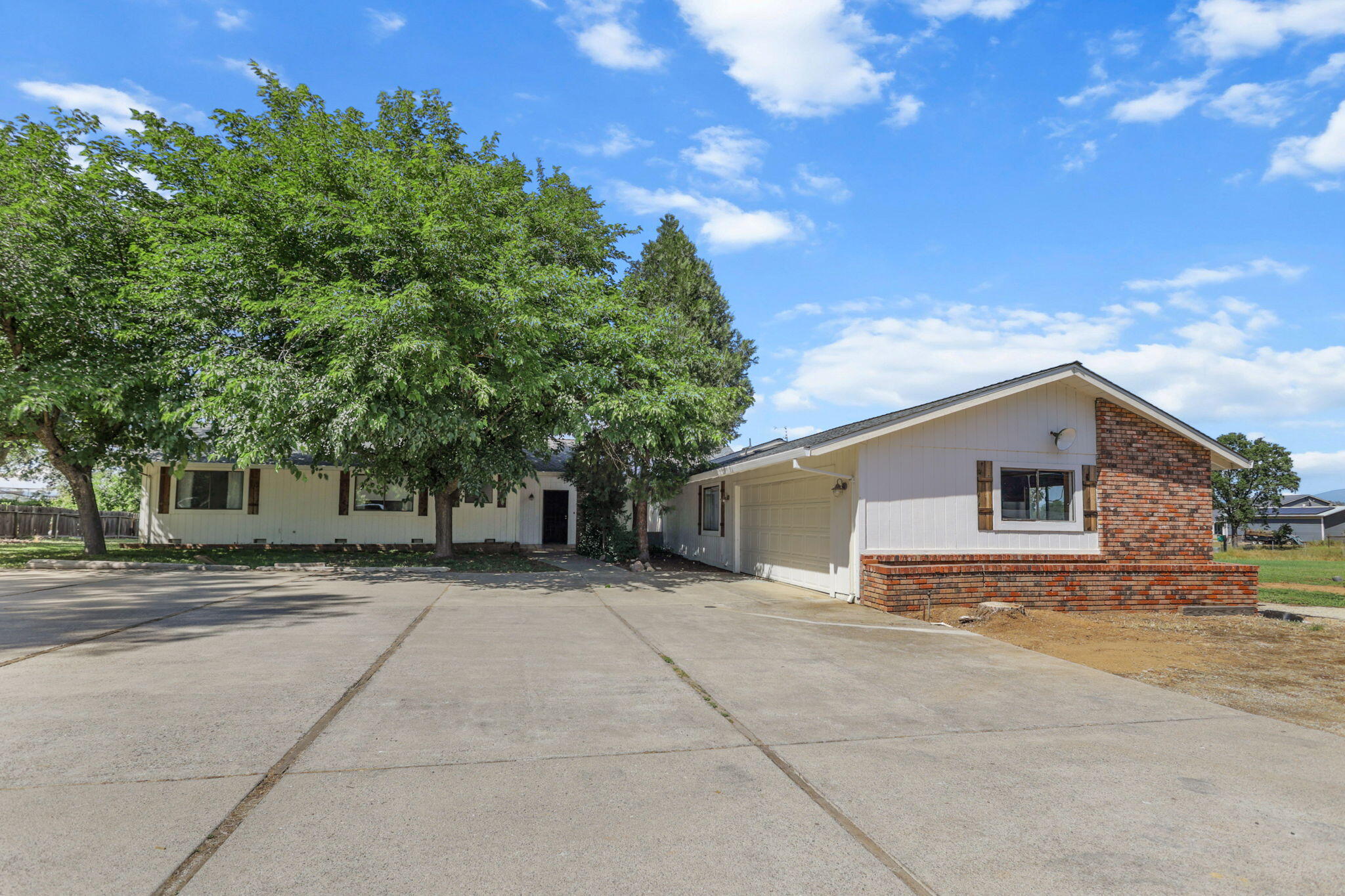 main property photo 64