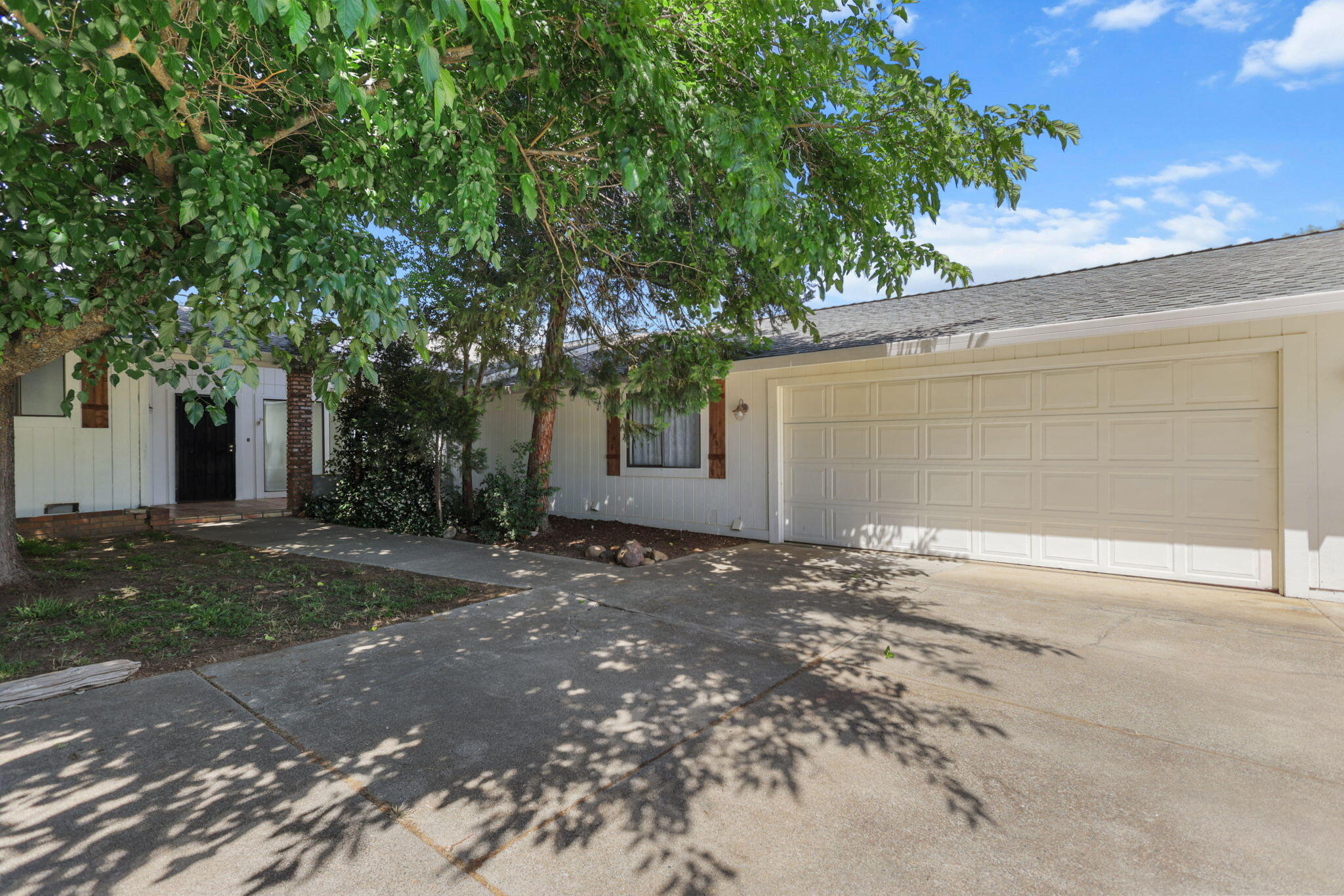 main property photo 65