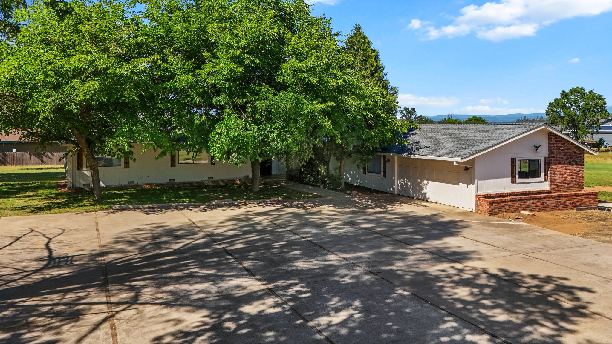 main property photo 70