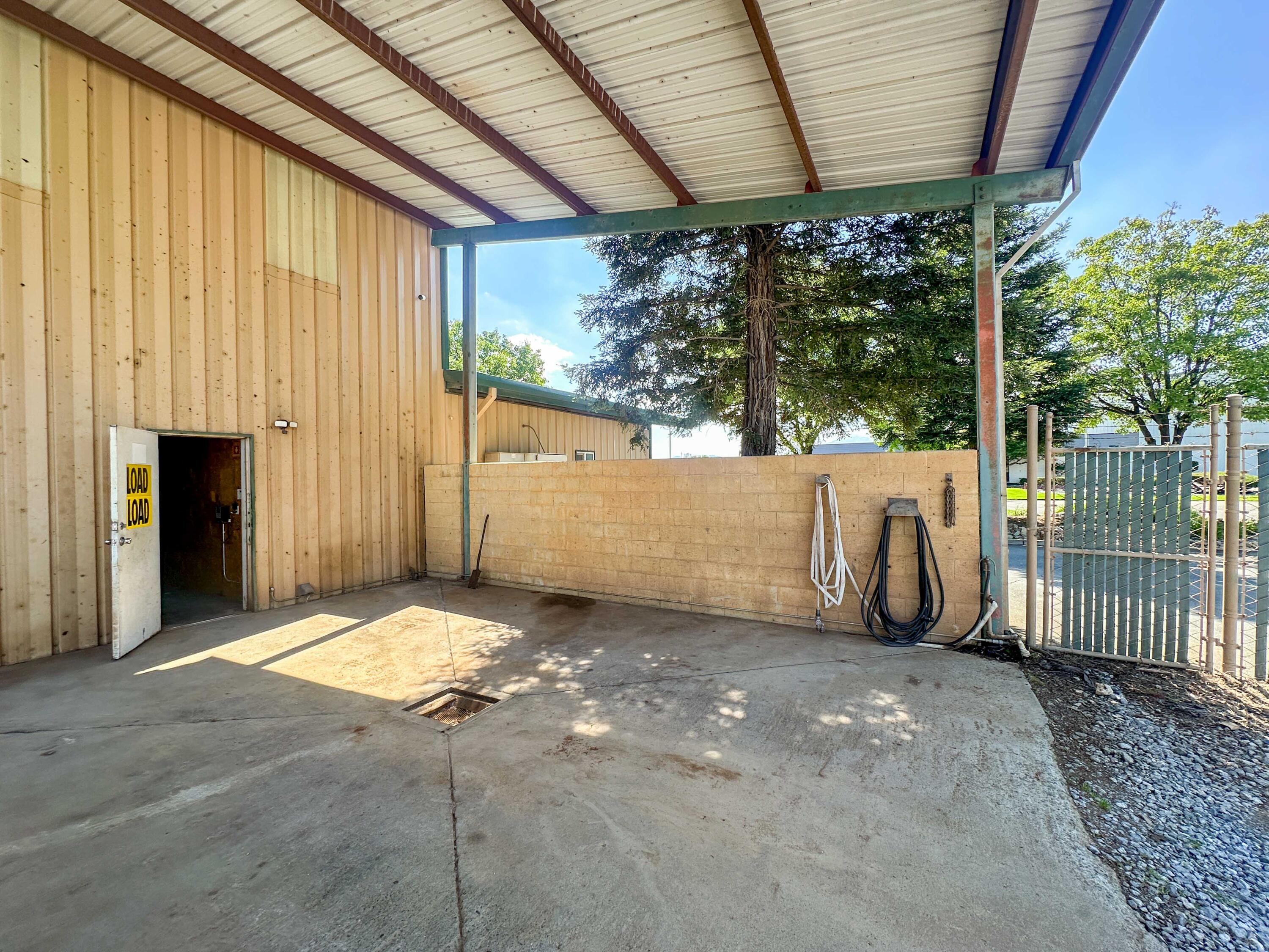 main property photo 19