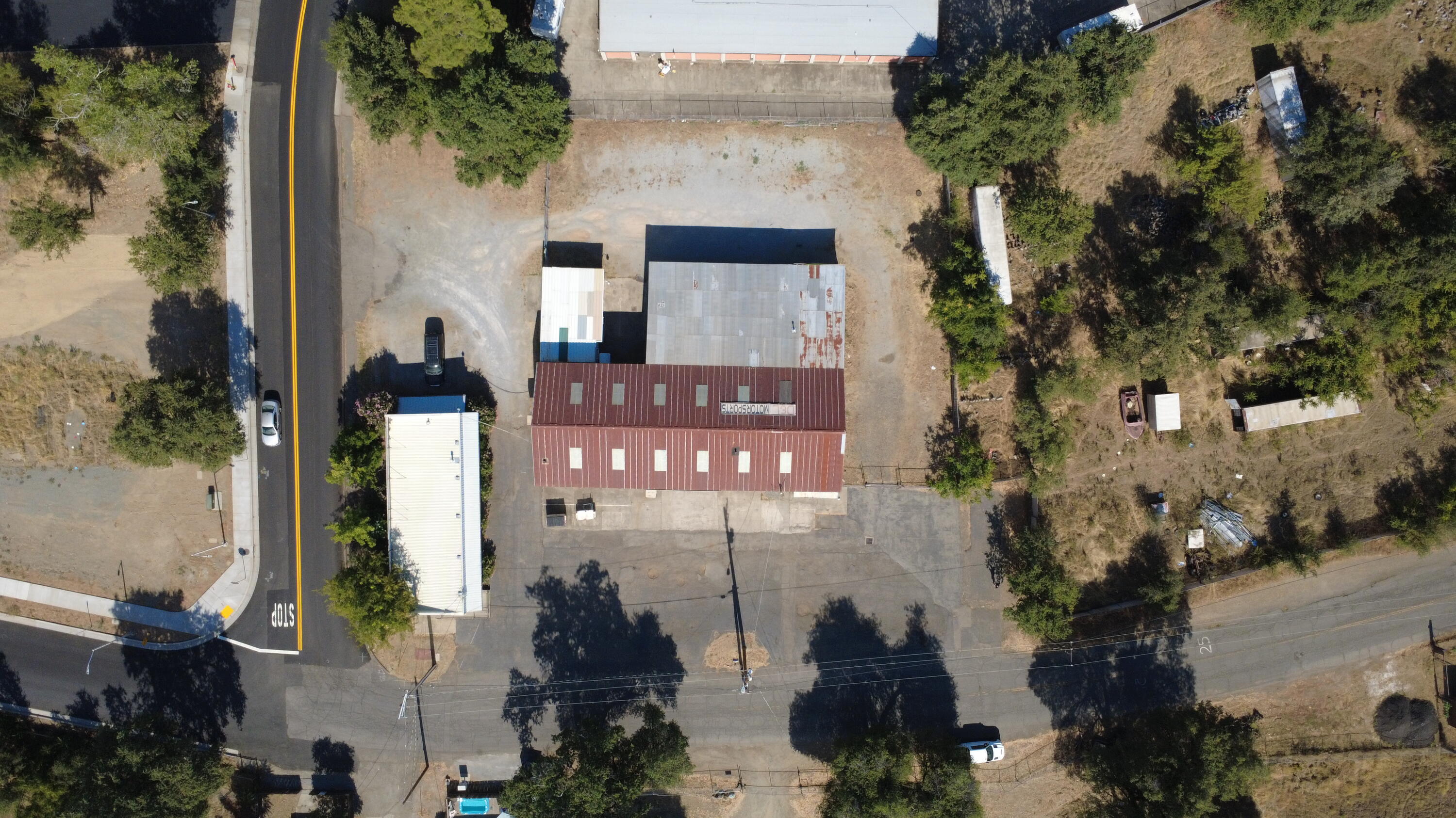 main property photo 3