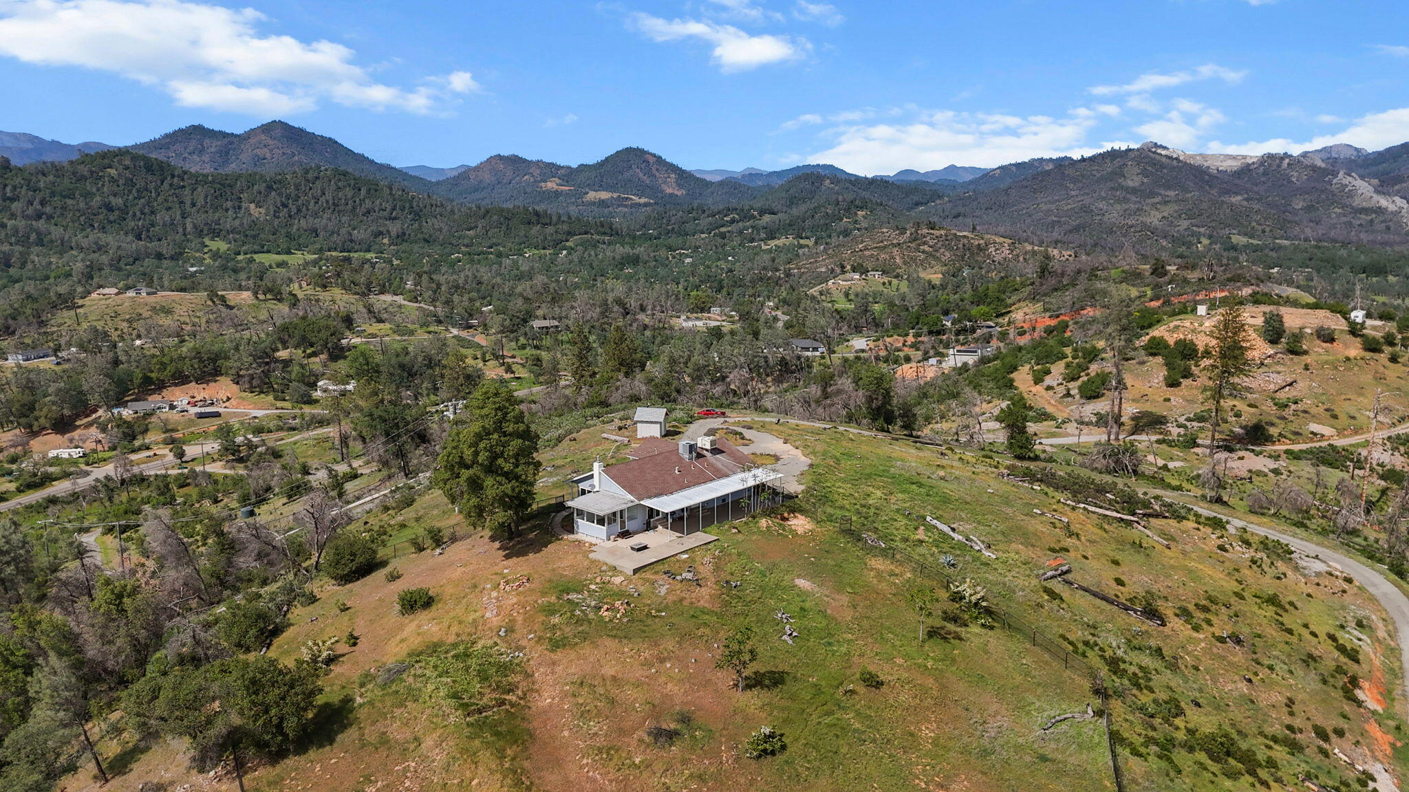 main property photo 35