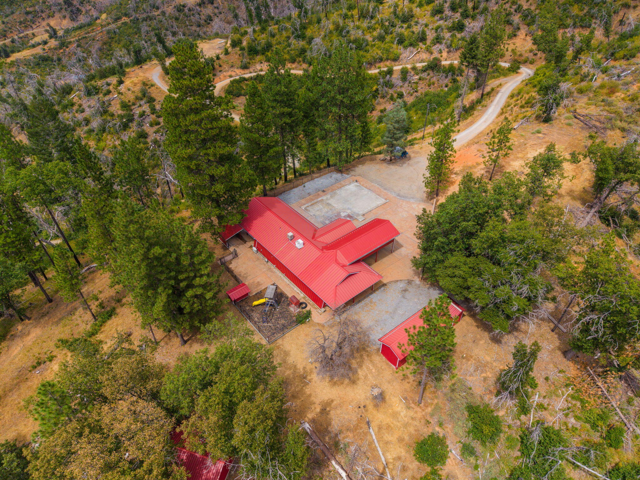 main property photo 27