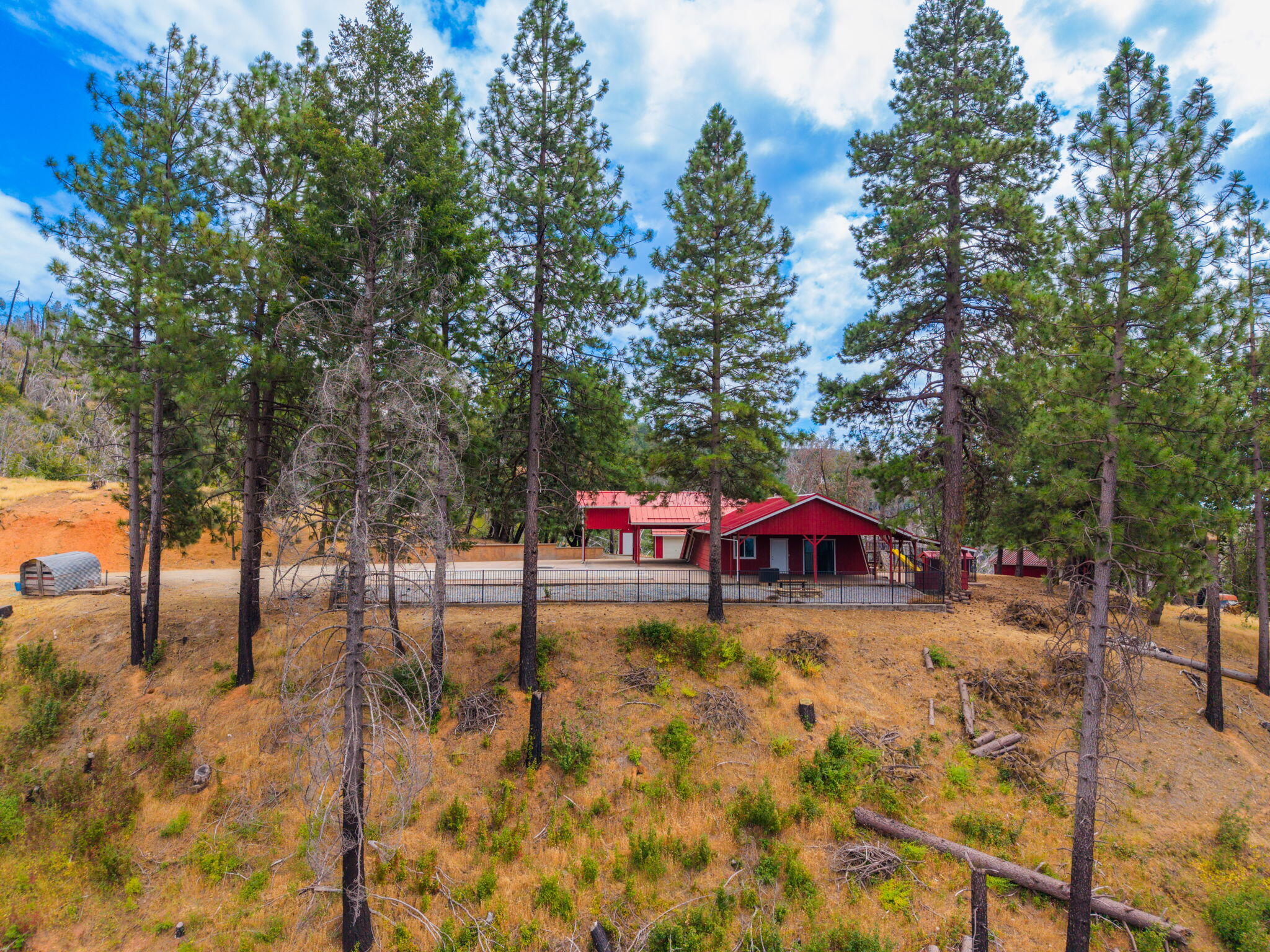 main property photo 30