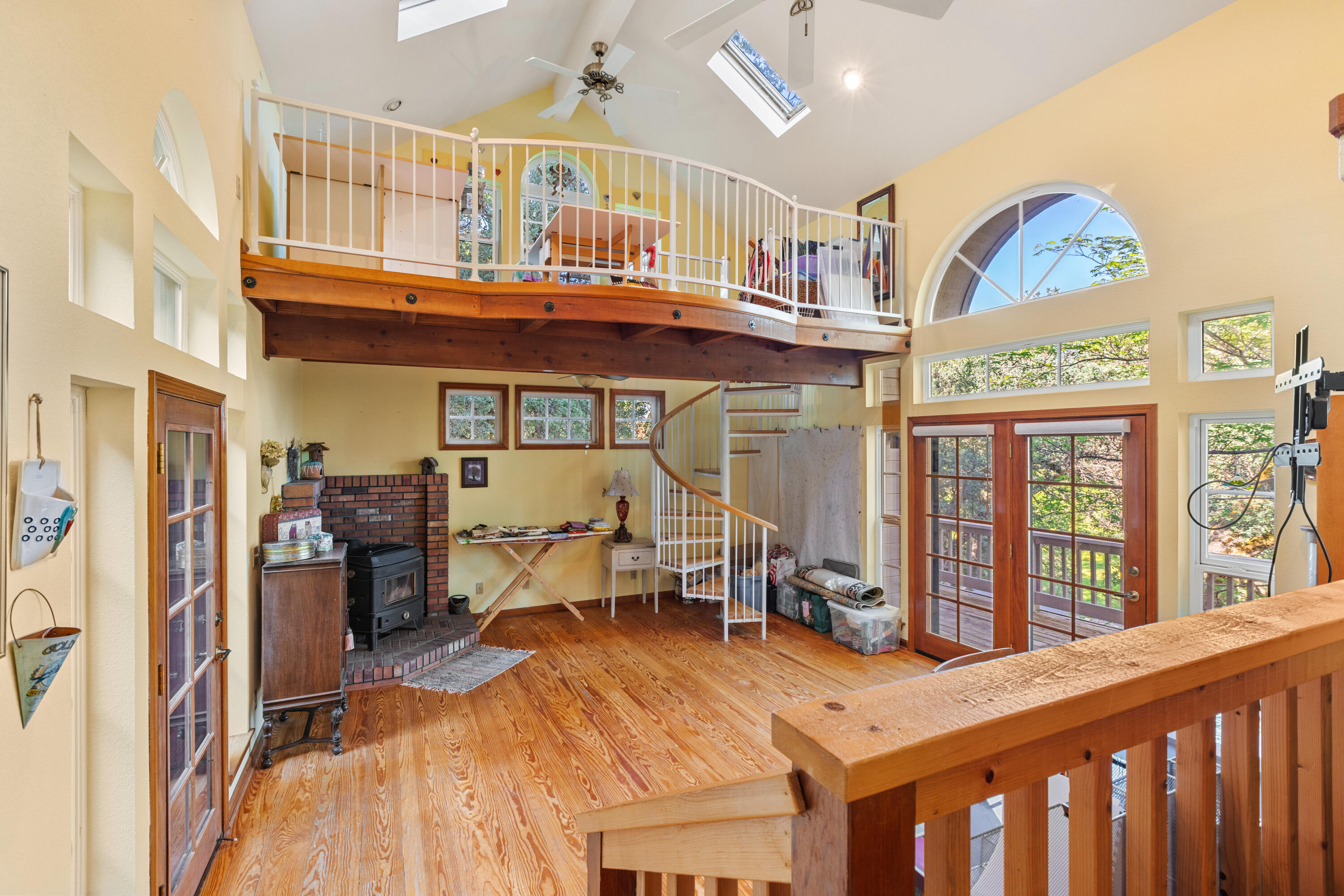 main property photo 20