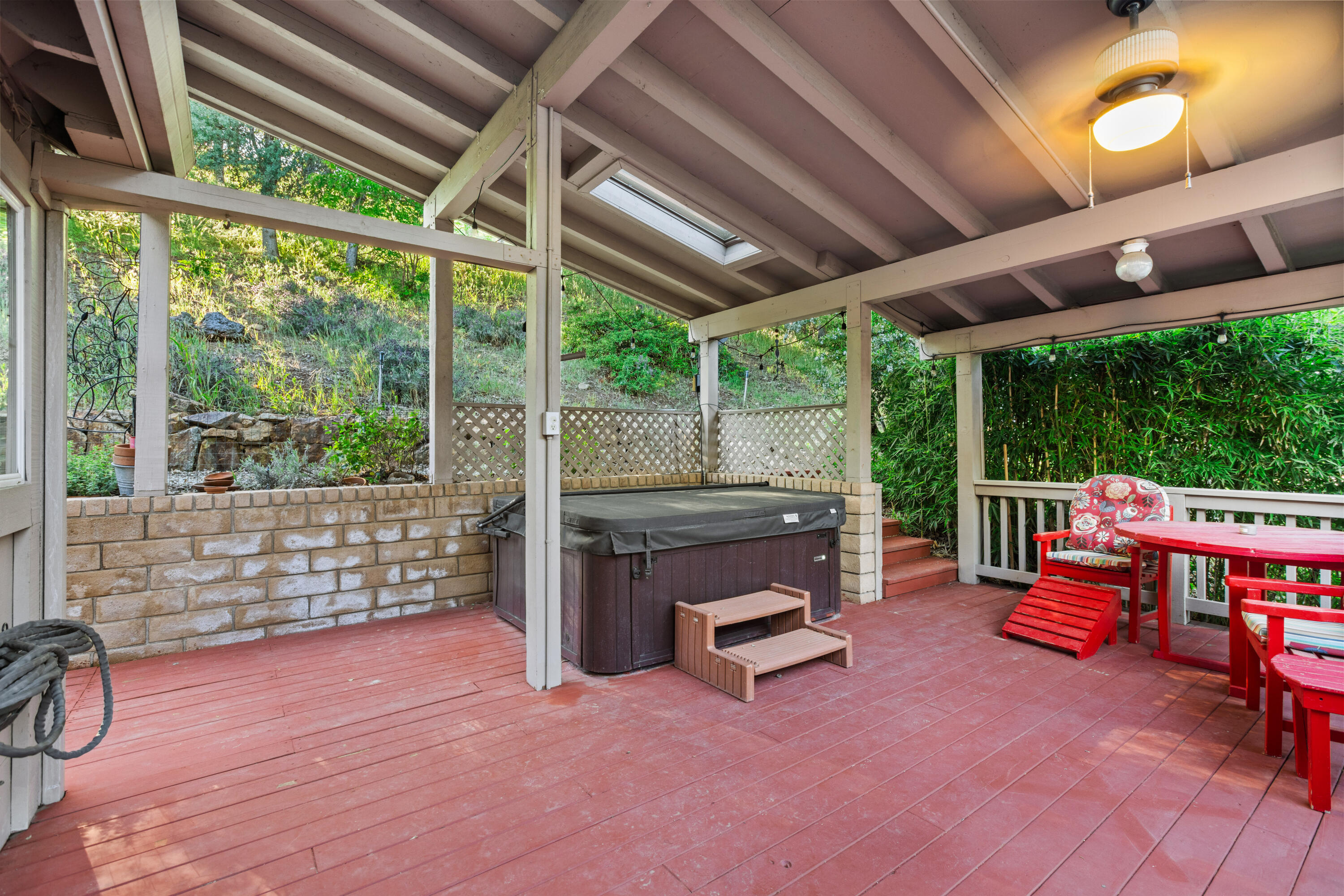 main property photo 44
