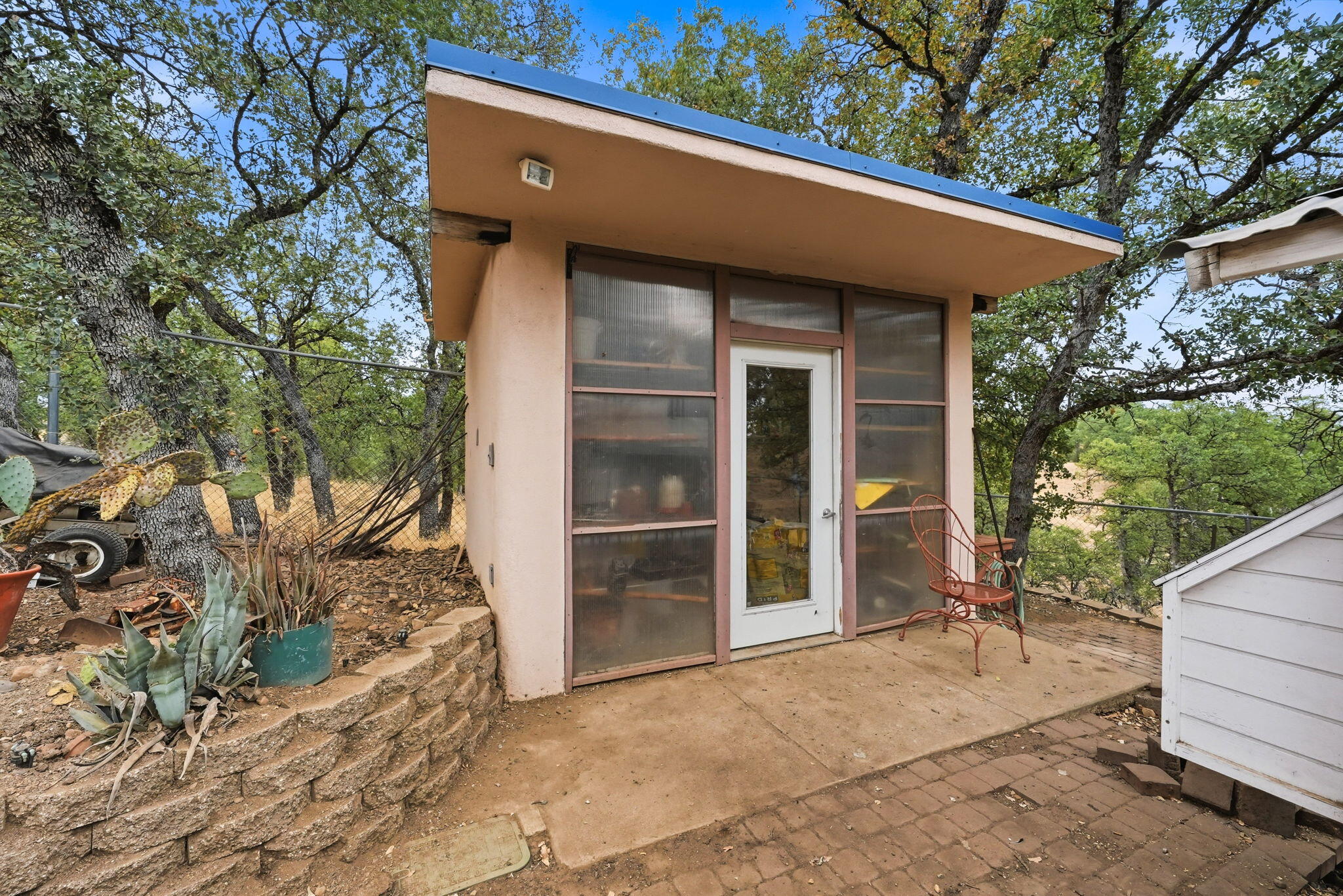 main property photo 38