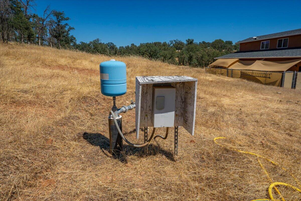 main property photo 74