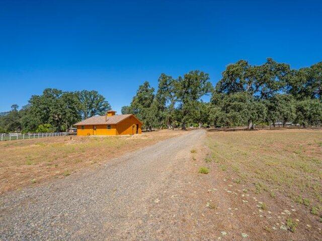 main property photo 42
