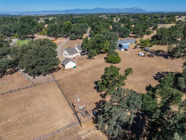 main property photo 50