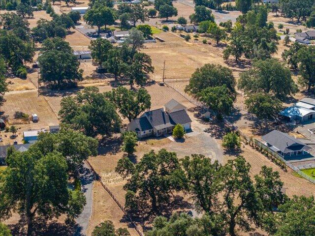 main property photo 54