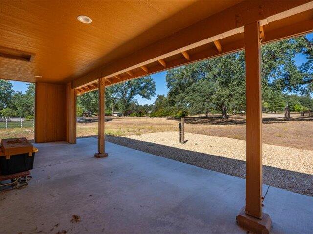 main property photo 80