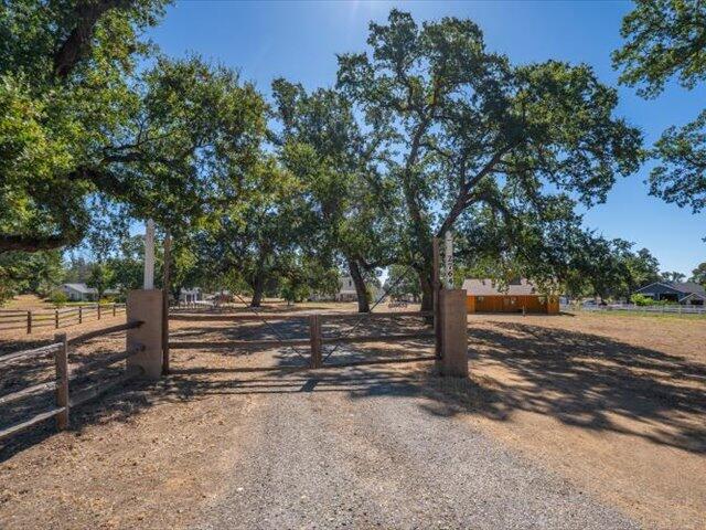 main property photo 81